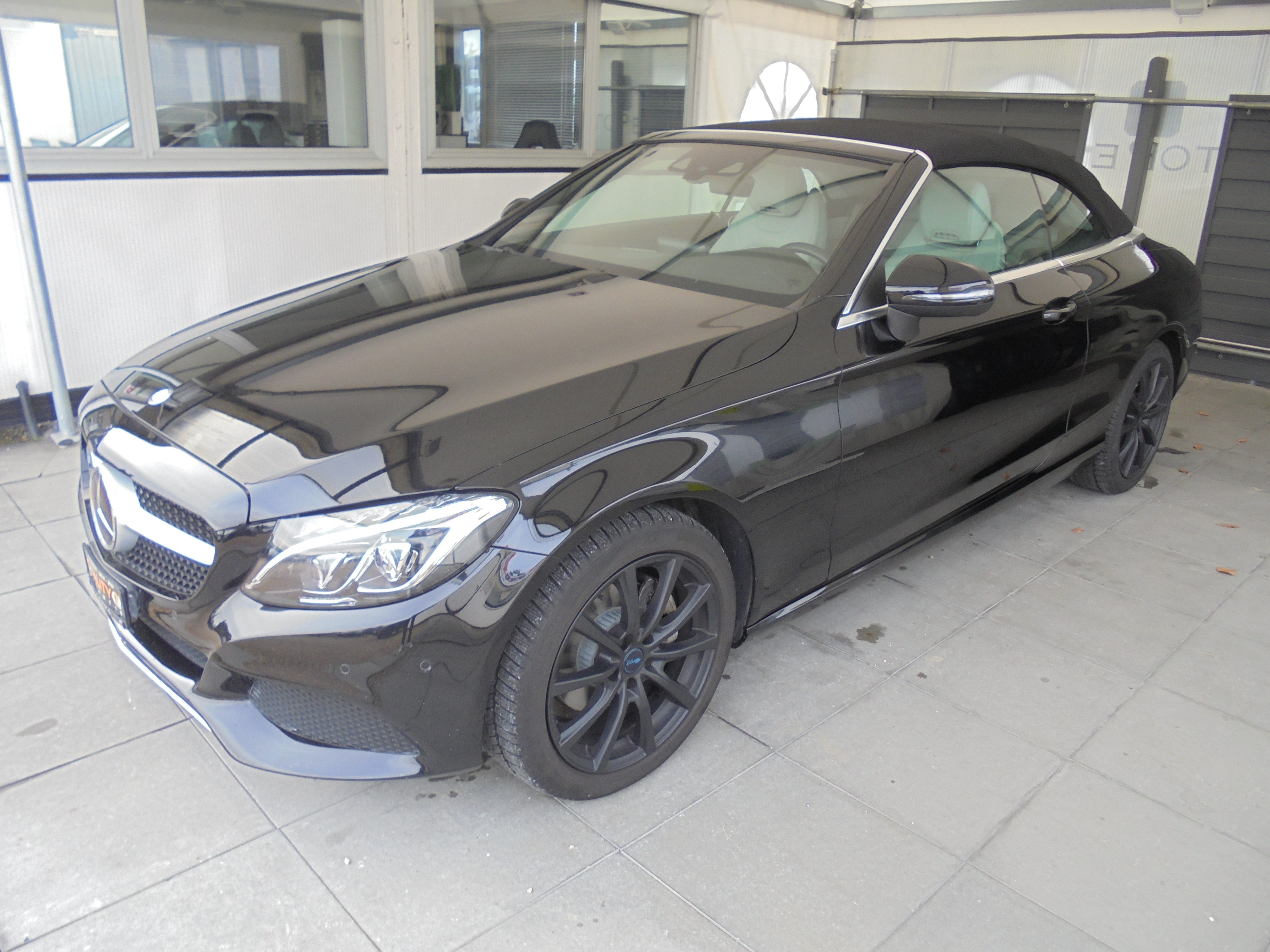 MERCEDES-BENZ C 200 Cabriolet AMG Line 4Matic 9G-Tronic