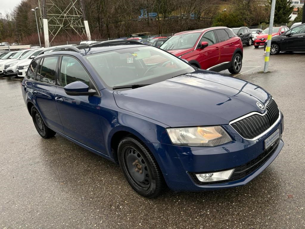 SKODA Octavia Combi 2.0 TDI Ambition DSG