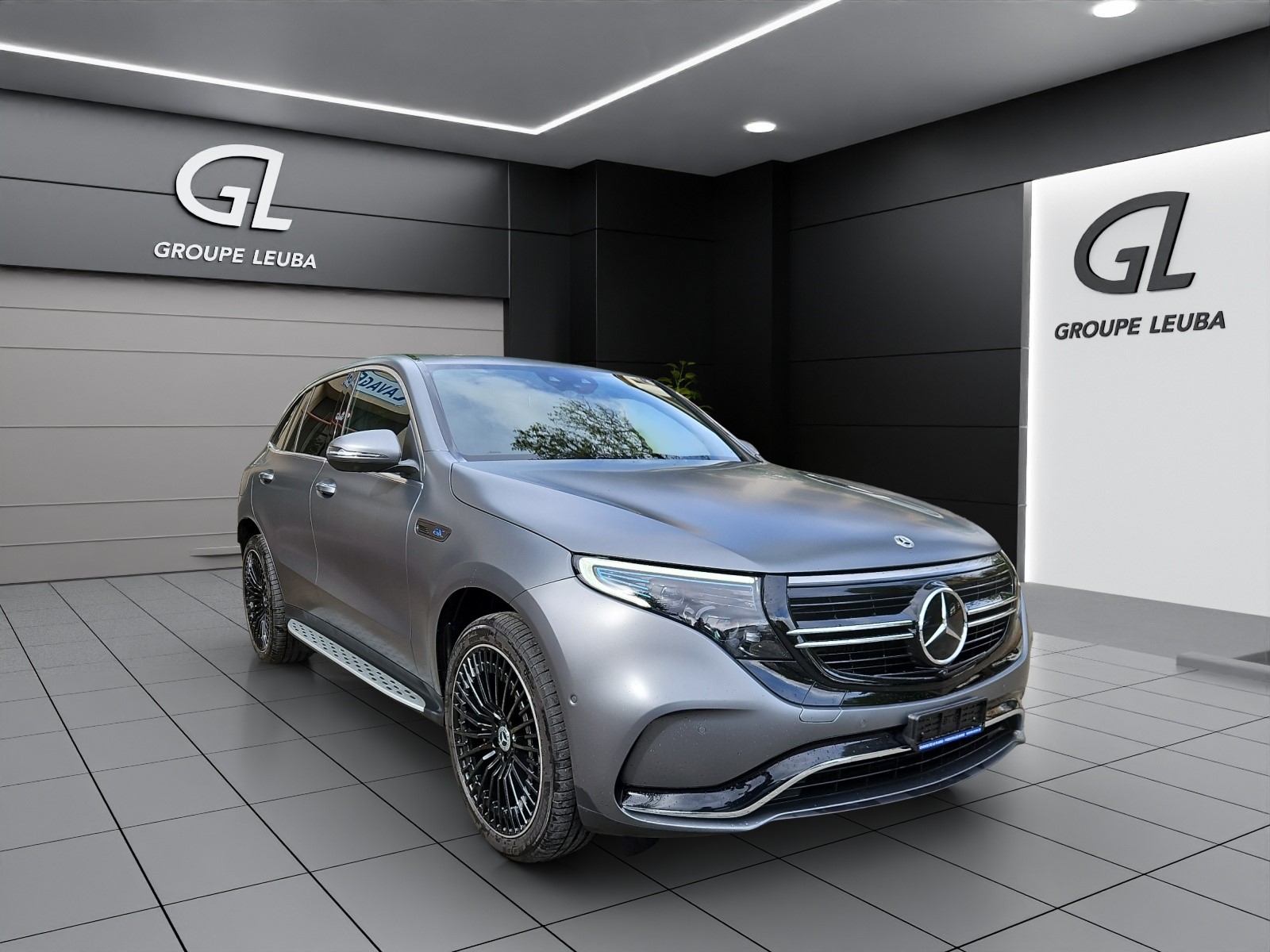 MERCEDES-BENZ EQC 400 AMG Line 4Matic