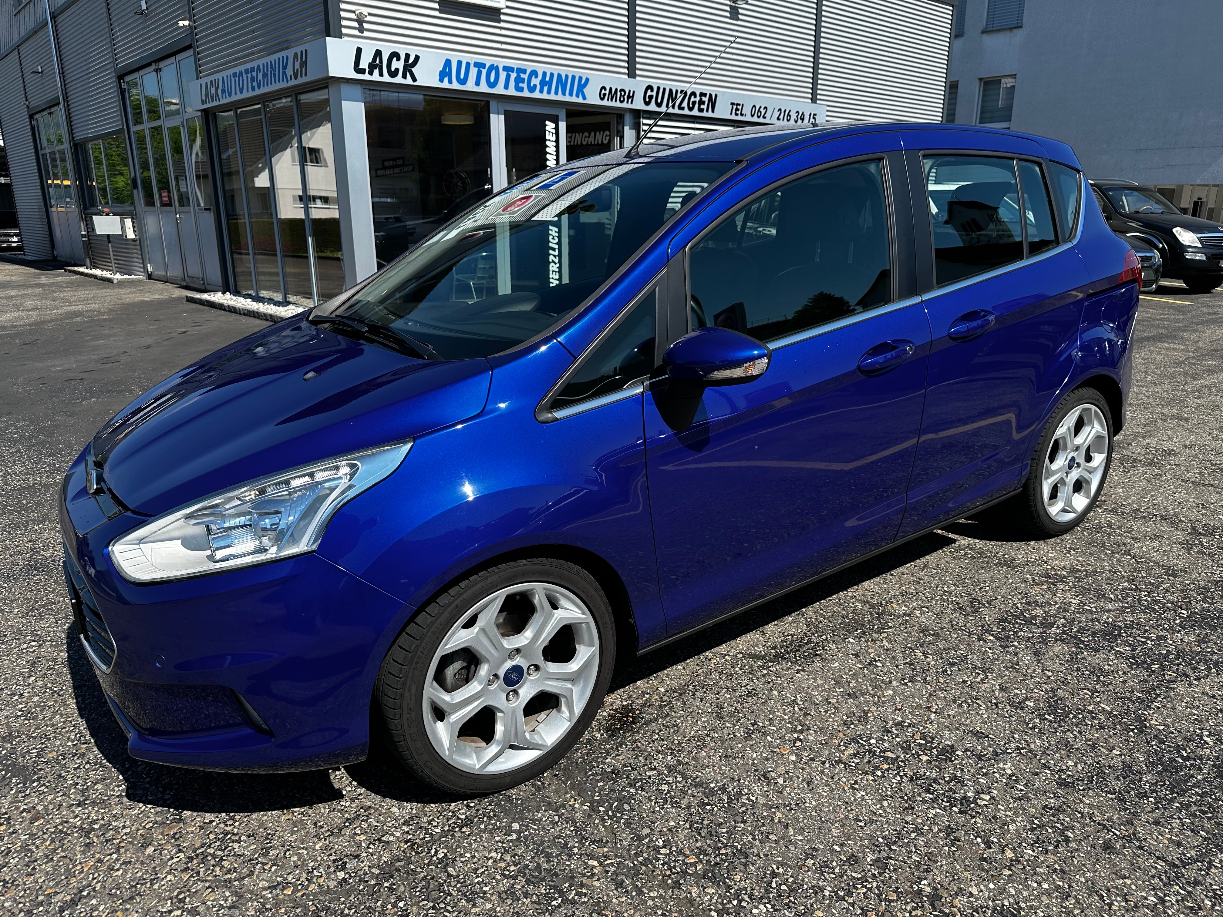 FORD B-Max 1.0 SCTi Titanium