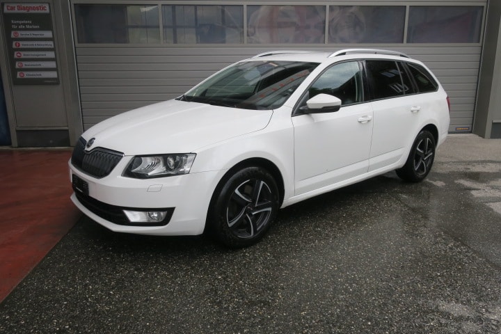 SKODA Octavia Combi 1.8 TSI Elegance 4x4 DSG