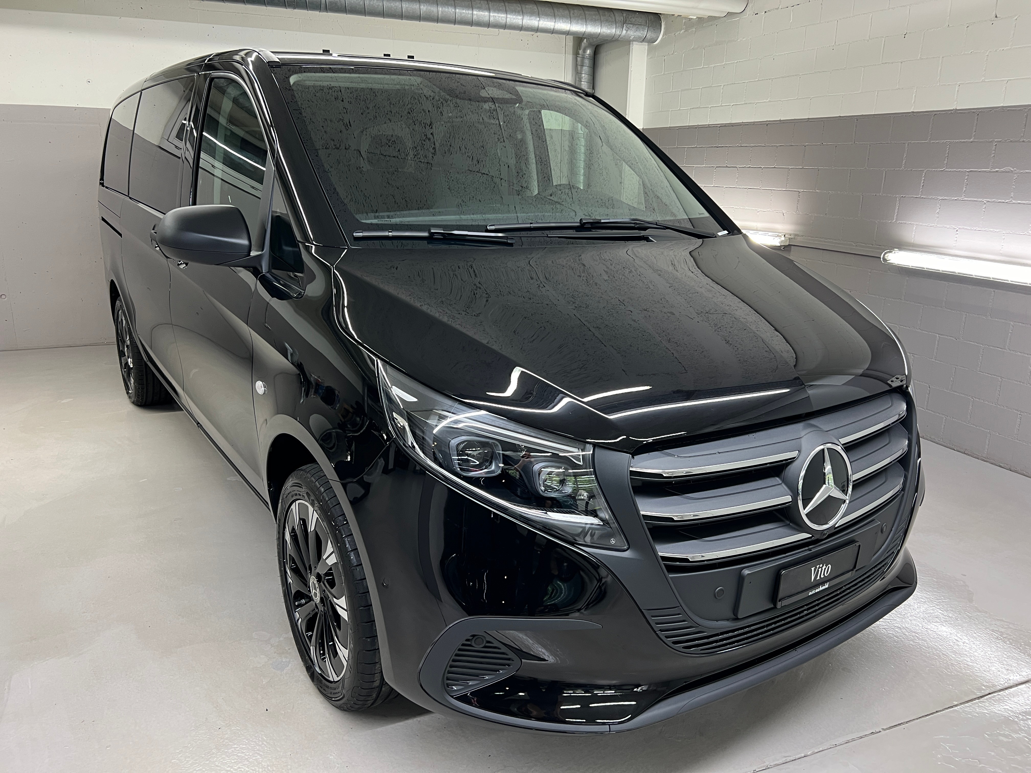 MERCEDES-BENZ Vito 116 CDI 4MATIC KB TOURER SELECT FAMILY 3200mm L