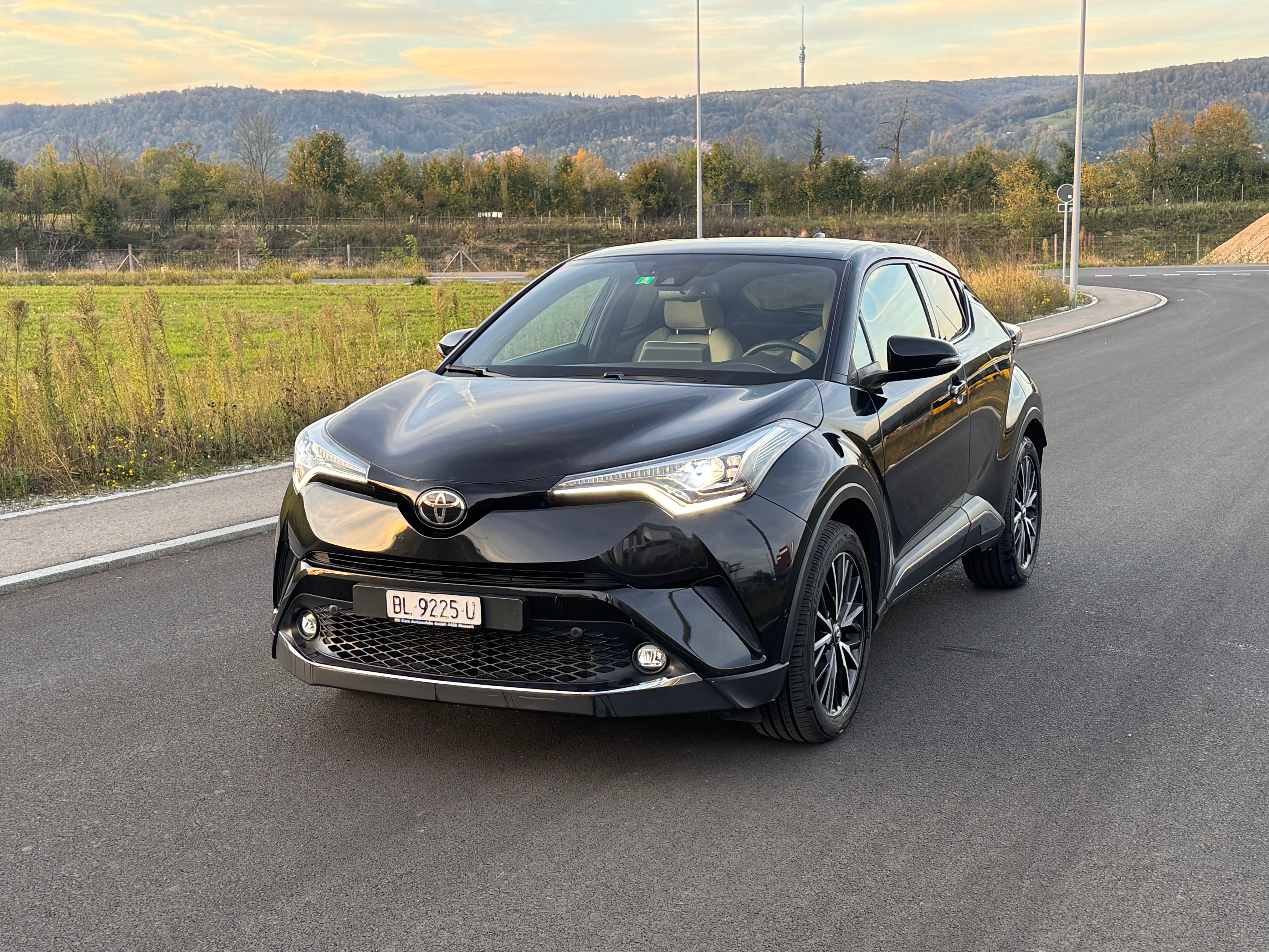 TOYOTA C-HR 1.2 Turbo Premium 4WD Multidrive S