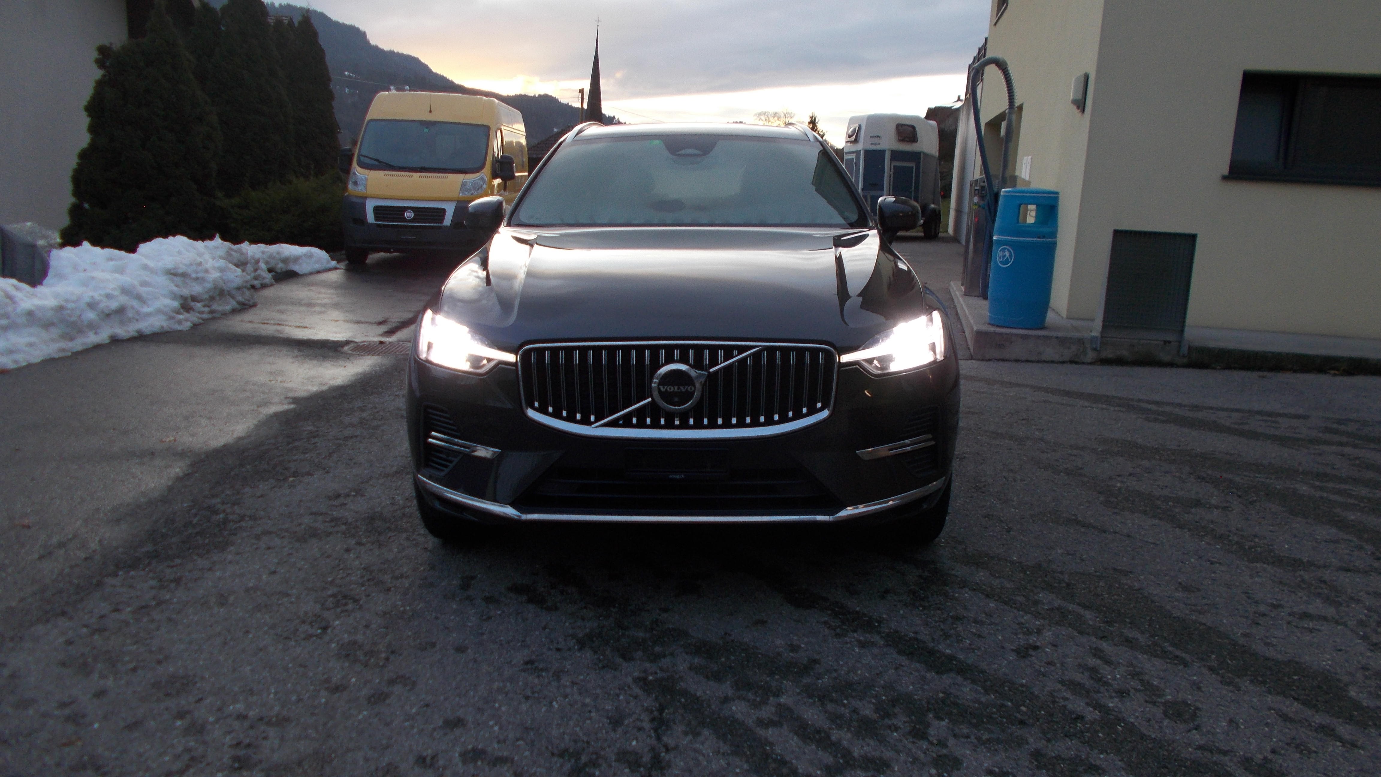 VOLVO XC60 T8 eAWD Inscription Expression Geartronic