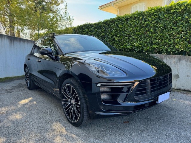 PORSCHE Macan Turbo PDK