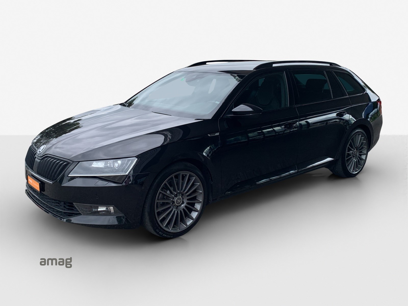 SKODA Superb Combi 2.0 TSI SportLine+ DSG 4x4