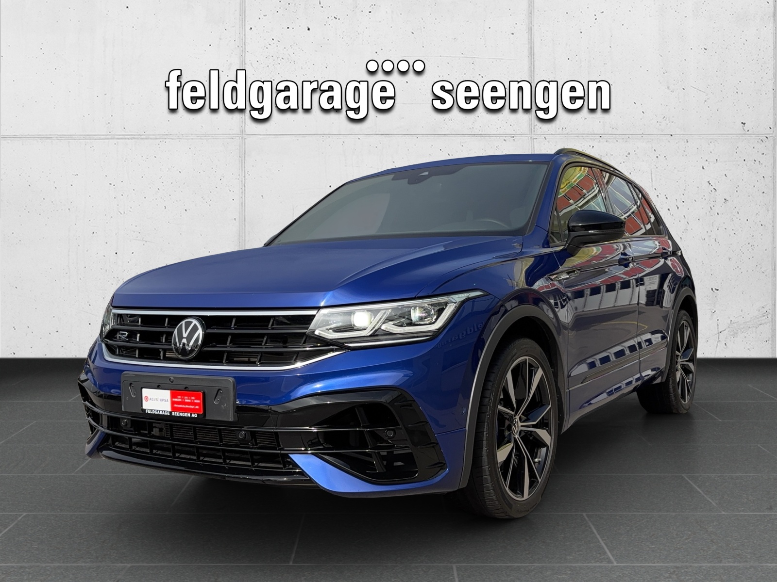 VW Tiguan 2.0TSI R 4Motion DSG mit AHK & Panorama-Glasdach