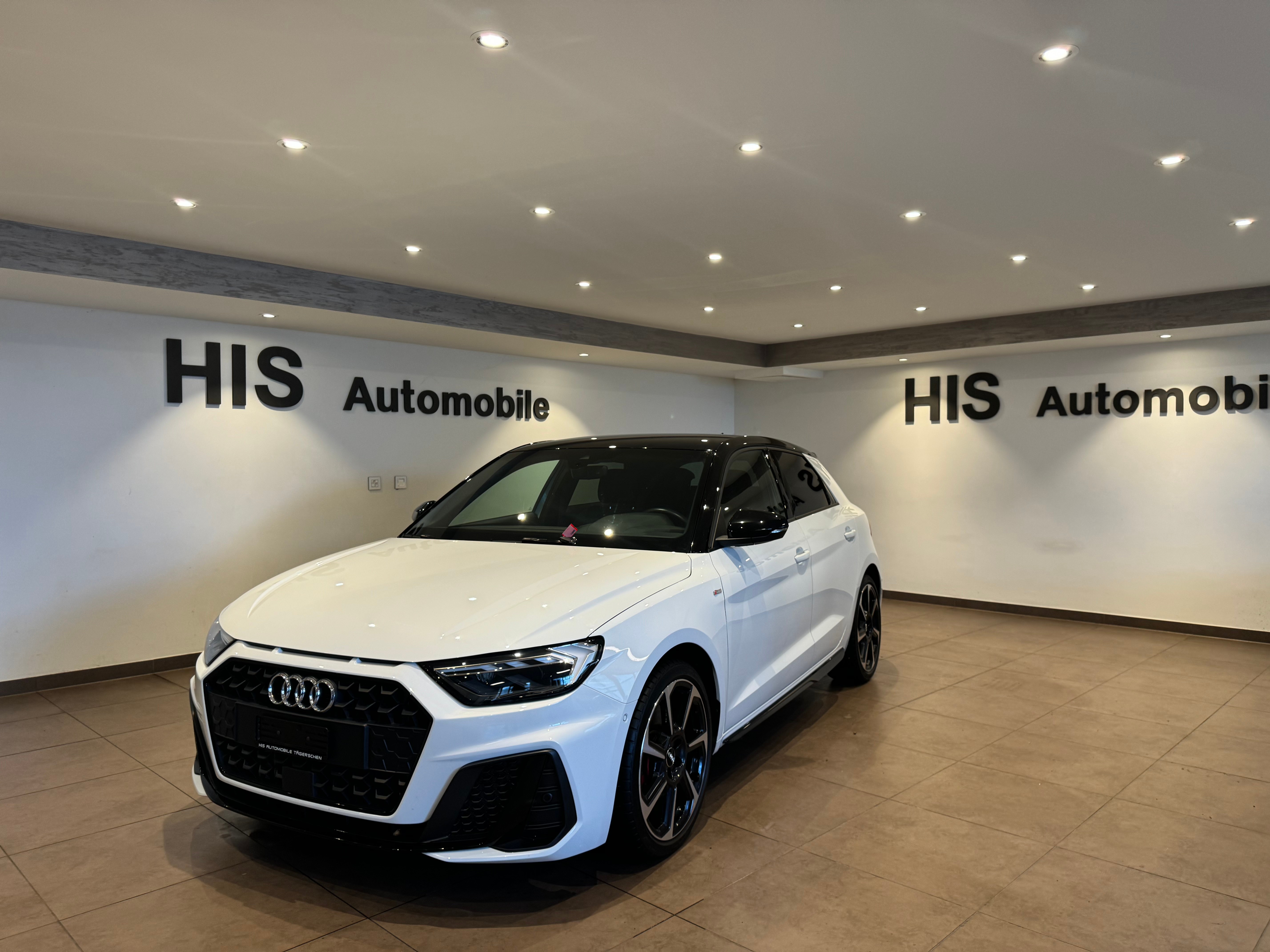 AUDI A1 Sportback 1.0 30 TFSI S Line S-Tronic