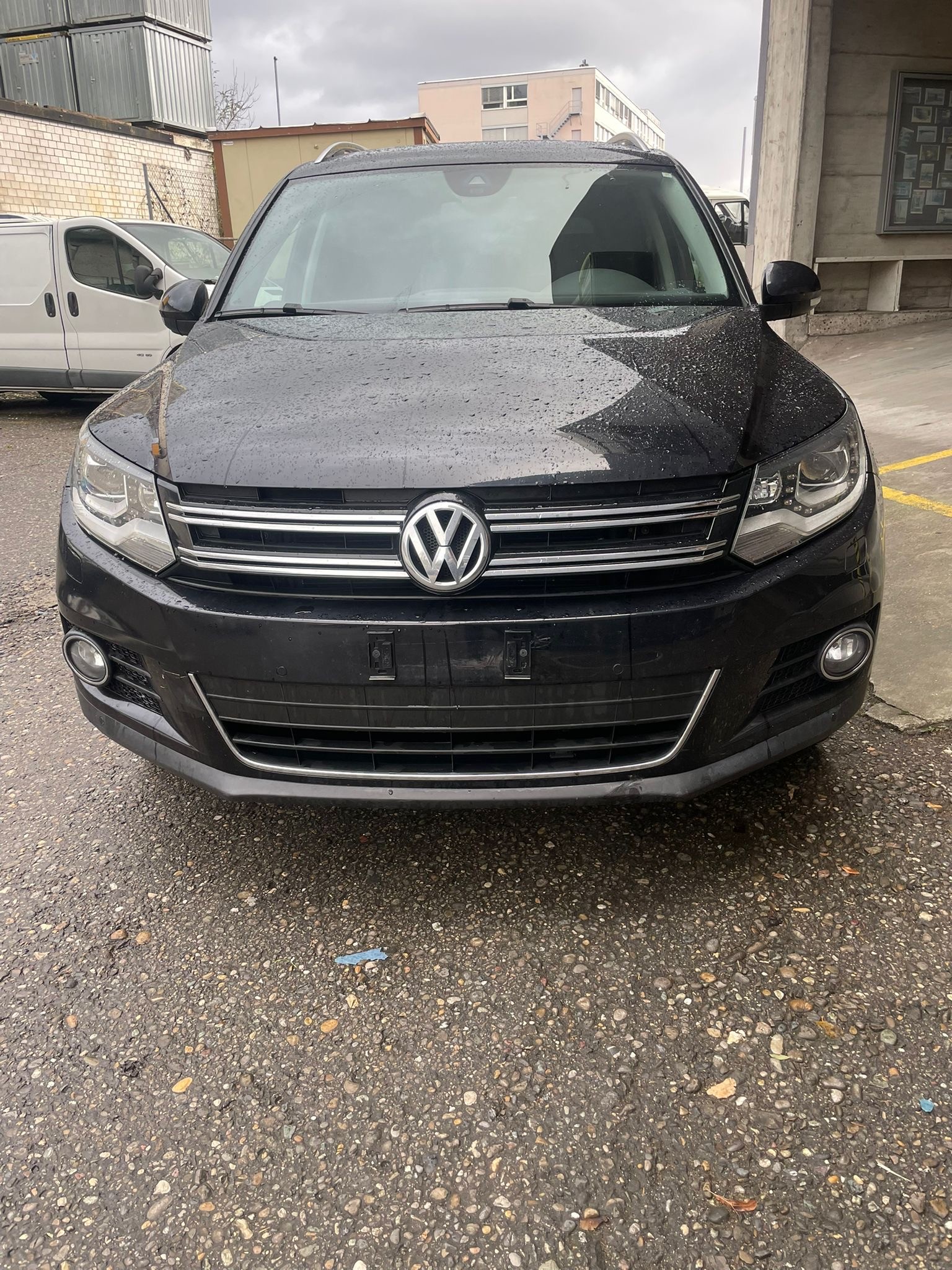 VW Tiguan 2.0 TSI Lounge 4Motion