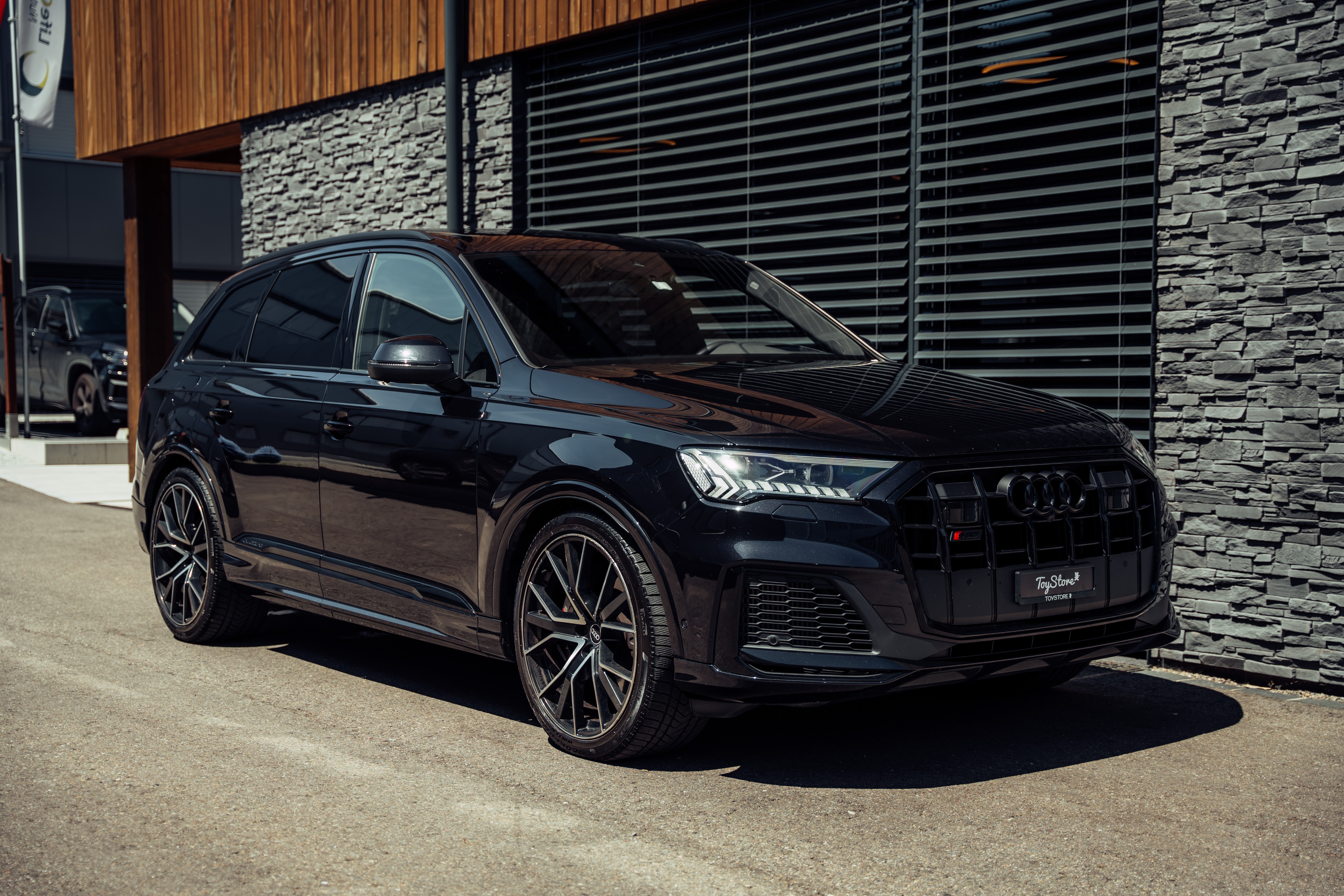 AUDI SQ7 TFSI quattro tiptronic