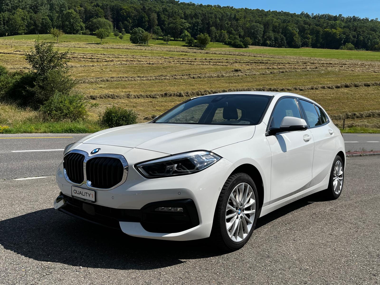 BMW 118i Sport Line Steptronic