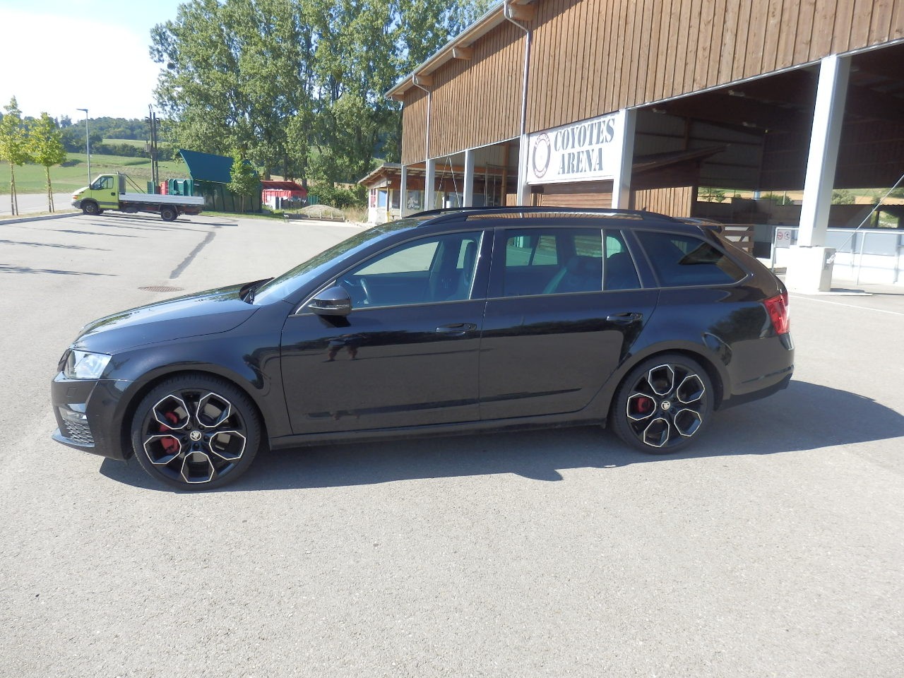 SKODA Octavia Combi 2.0 TSI RS 230