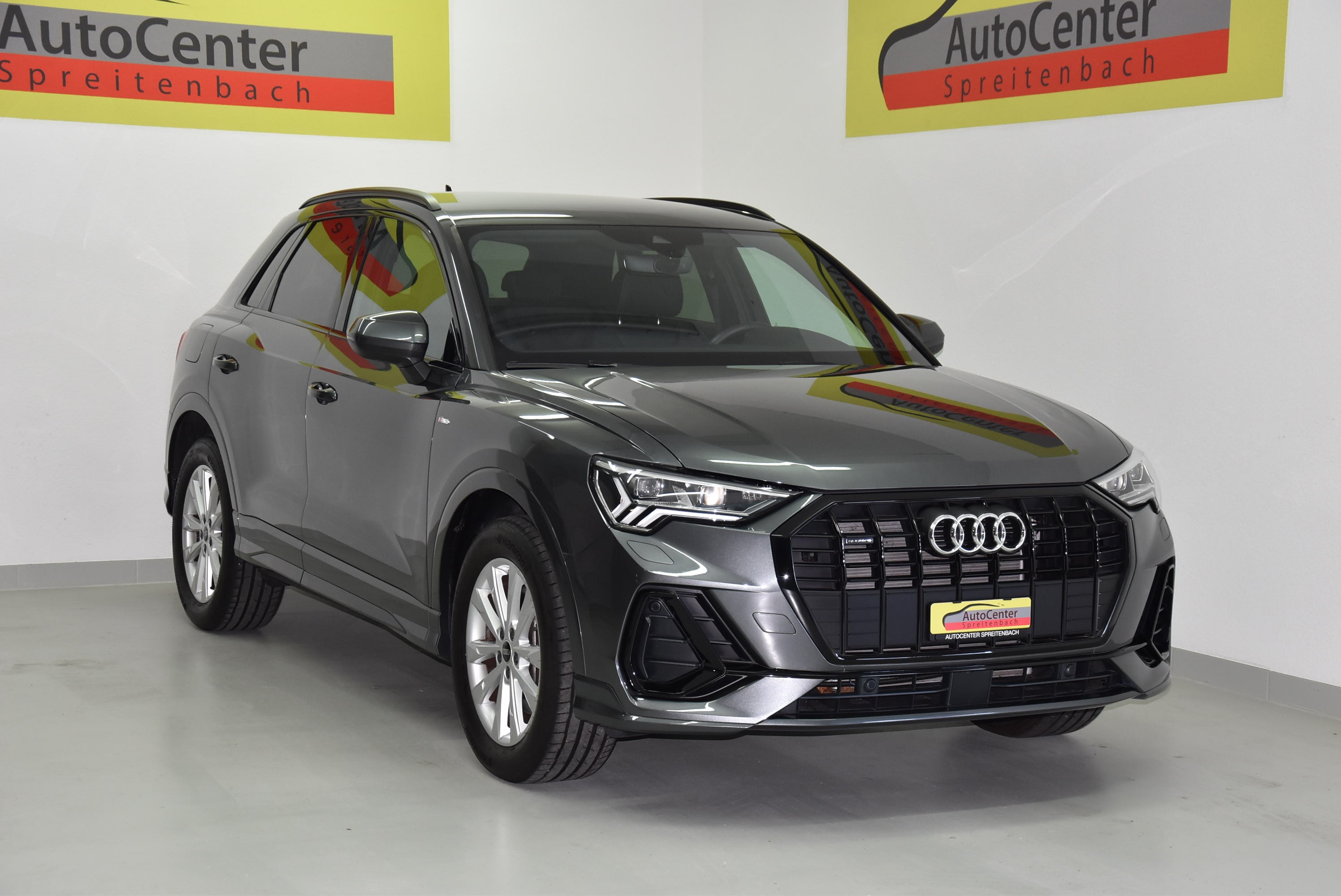 AUDI Q3 40 TDI S line quattro S-tronic