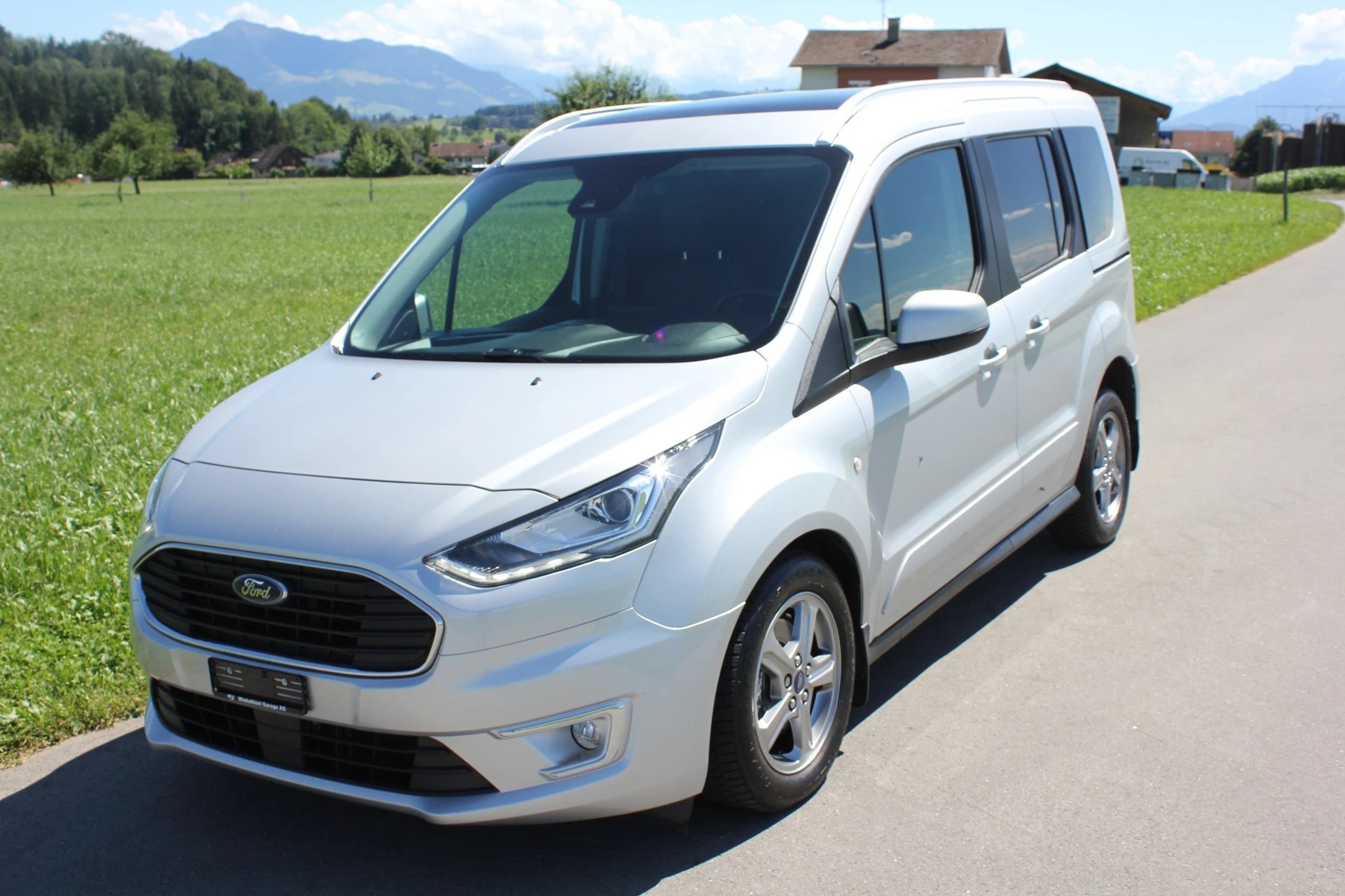 FORD Tourneo Connect 1.0 SCTi Titanium