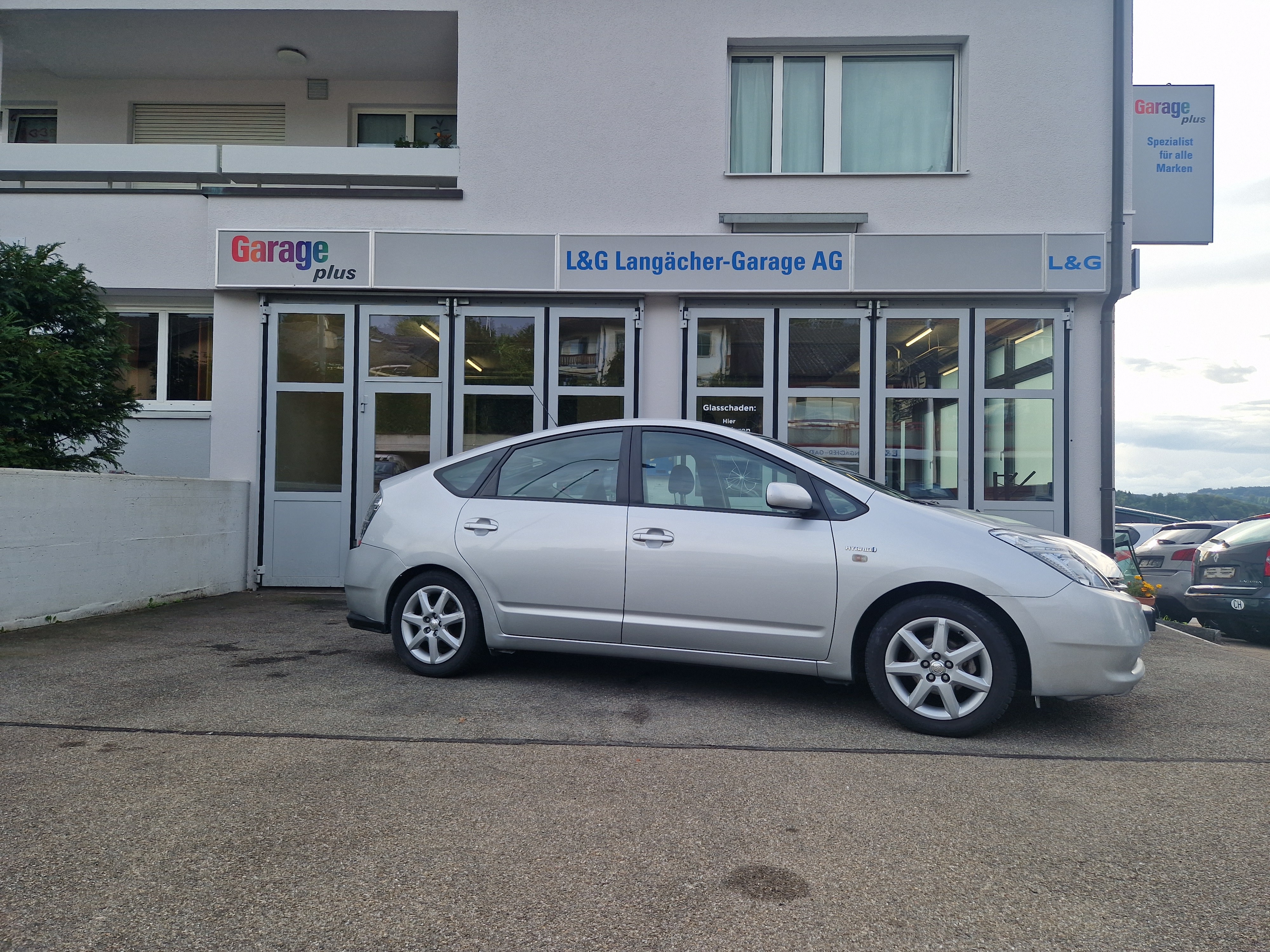 TOYOTA Prius 1.5 16V Hybrid Limited