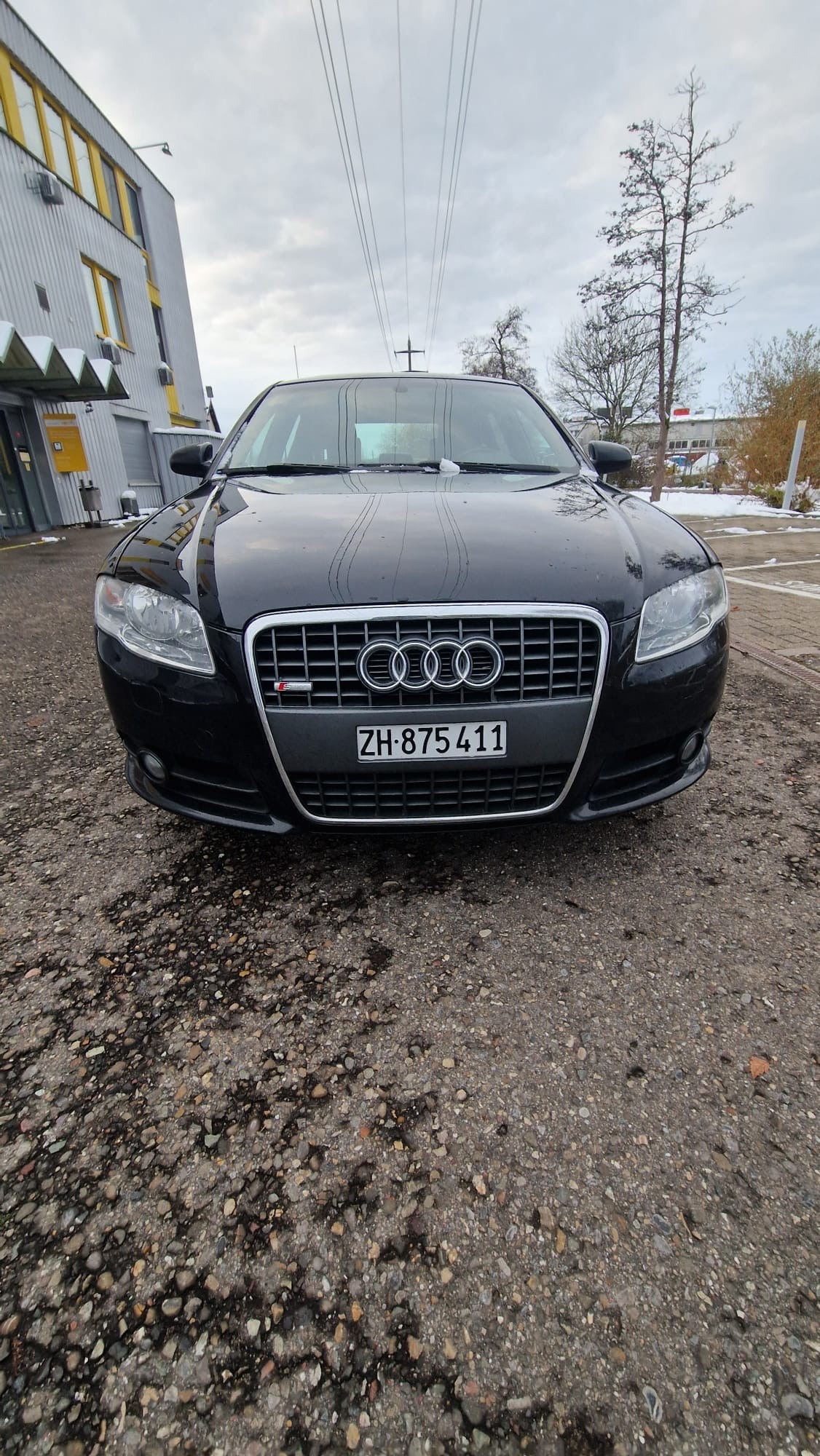 AUDI A4 2.0 Turbo FSI quattro