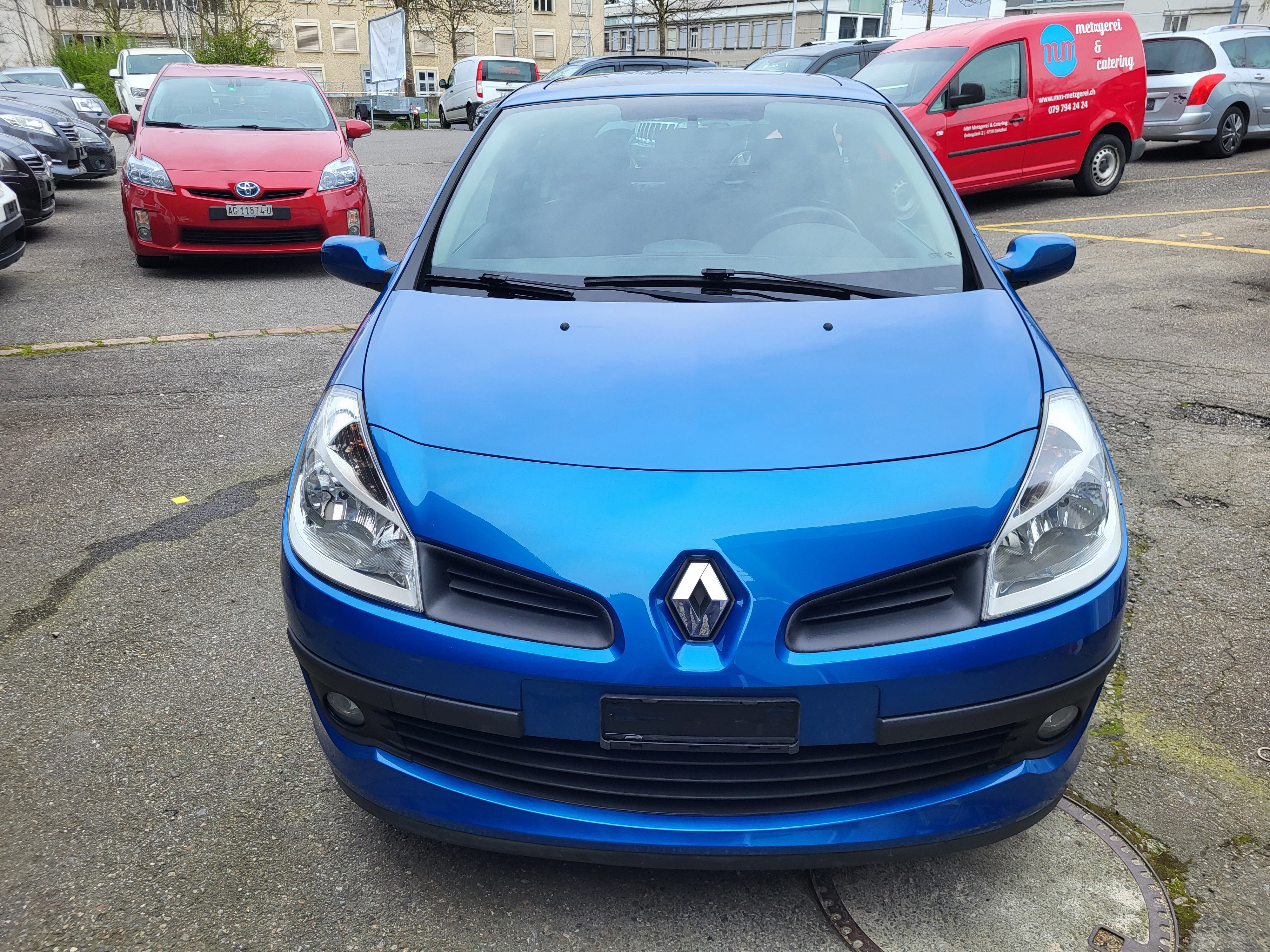 RENAULT Clio 1.4 16V Privilège