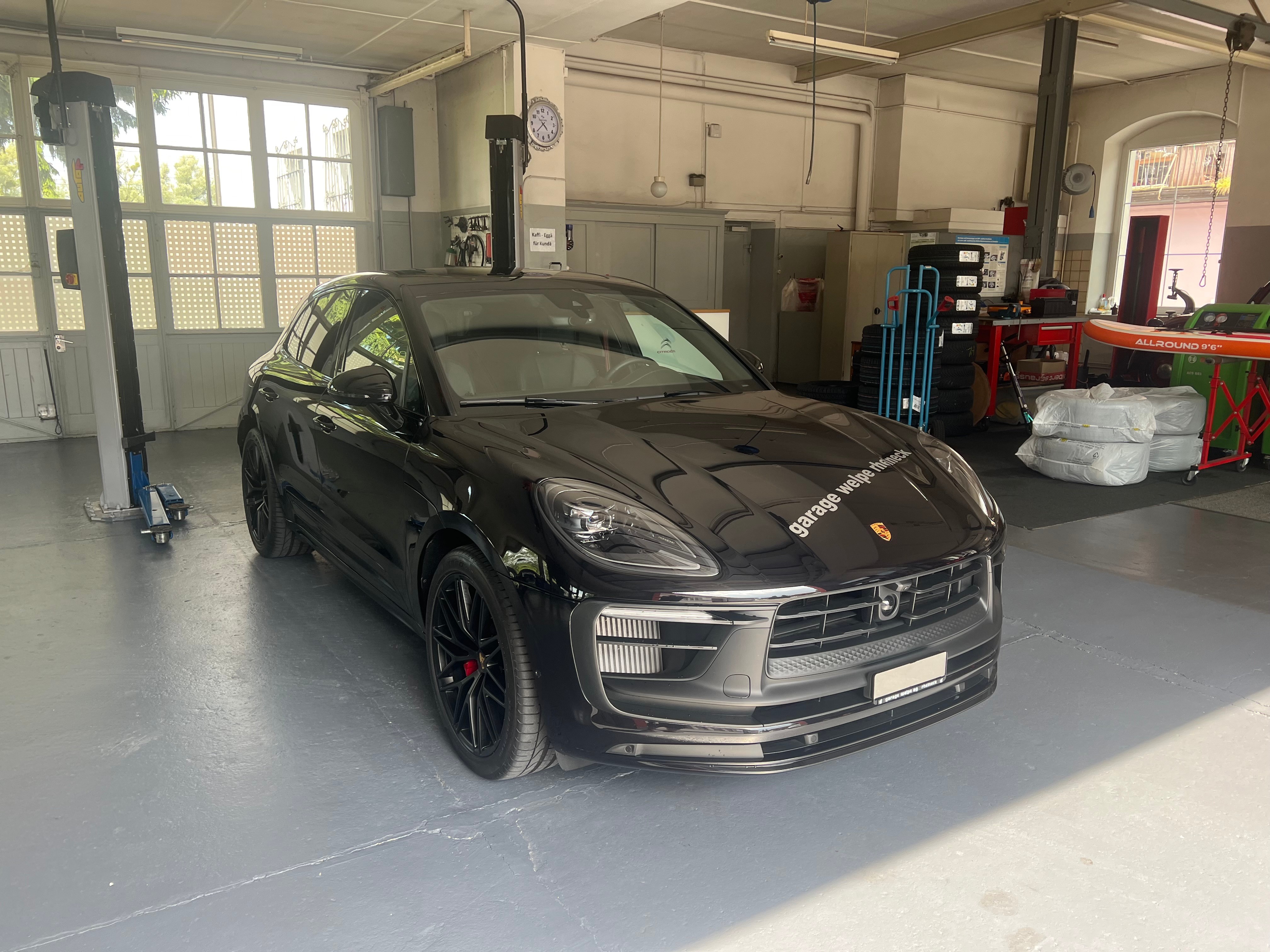 PORSCHE Macan GTS PDK