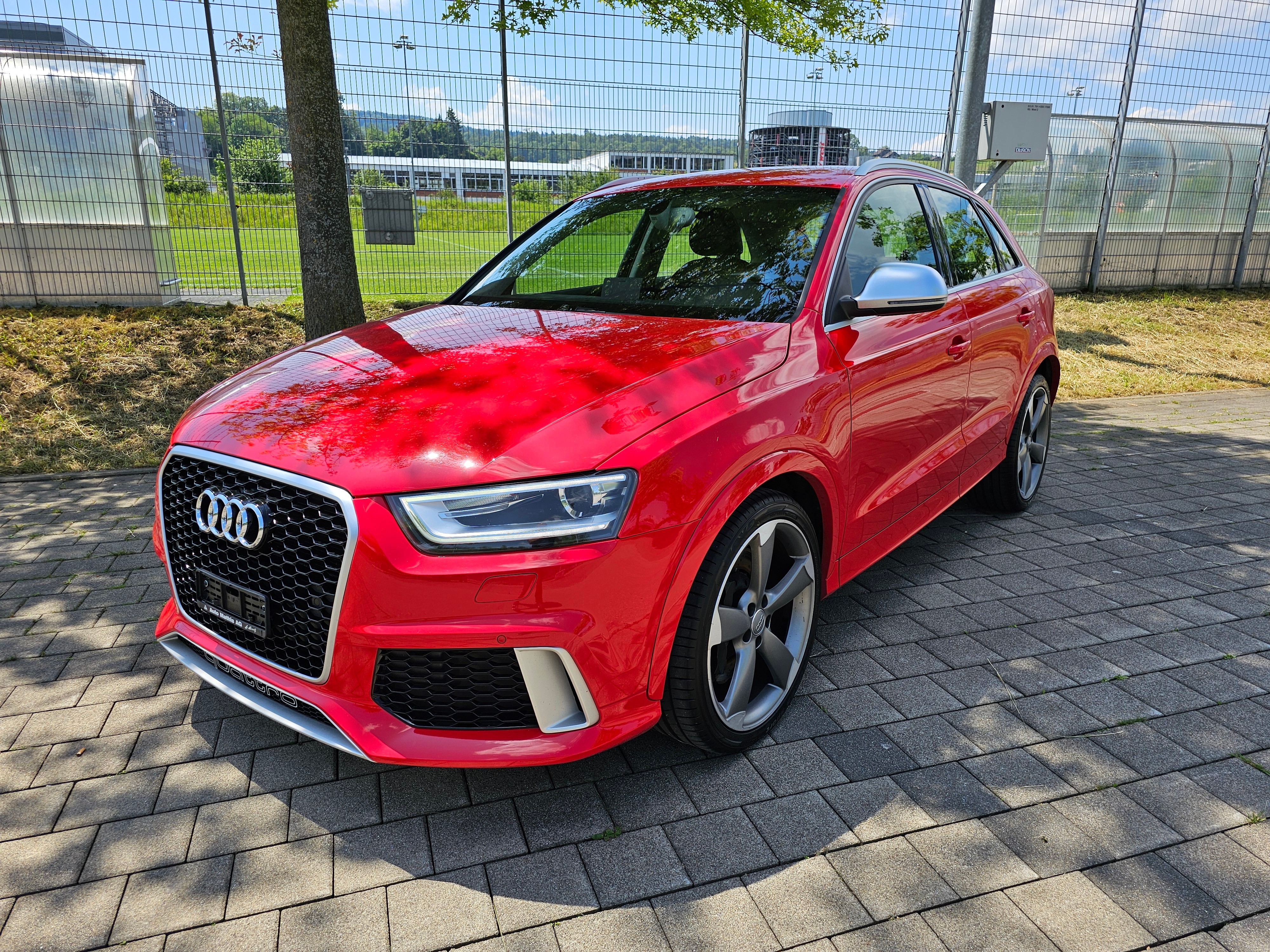 AUDI RS Q3 2.5 TFSI quattro S-tronic