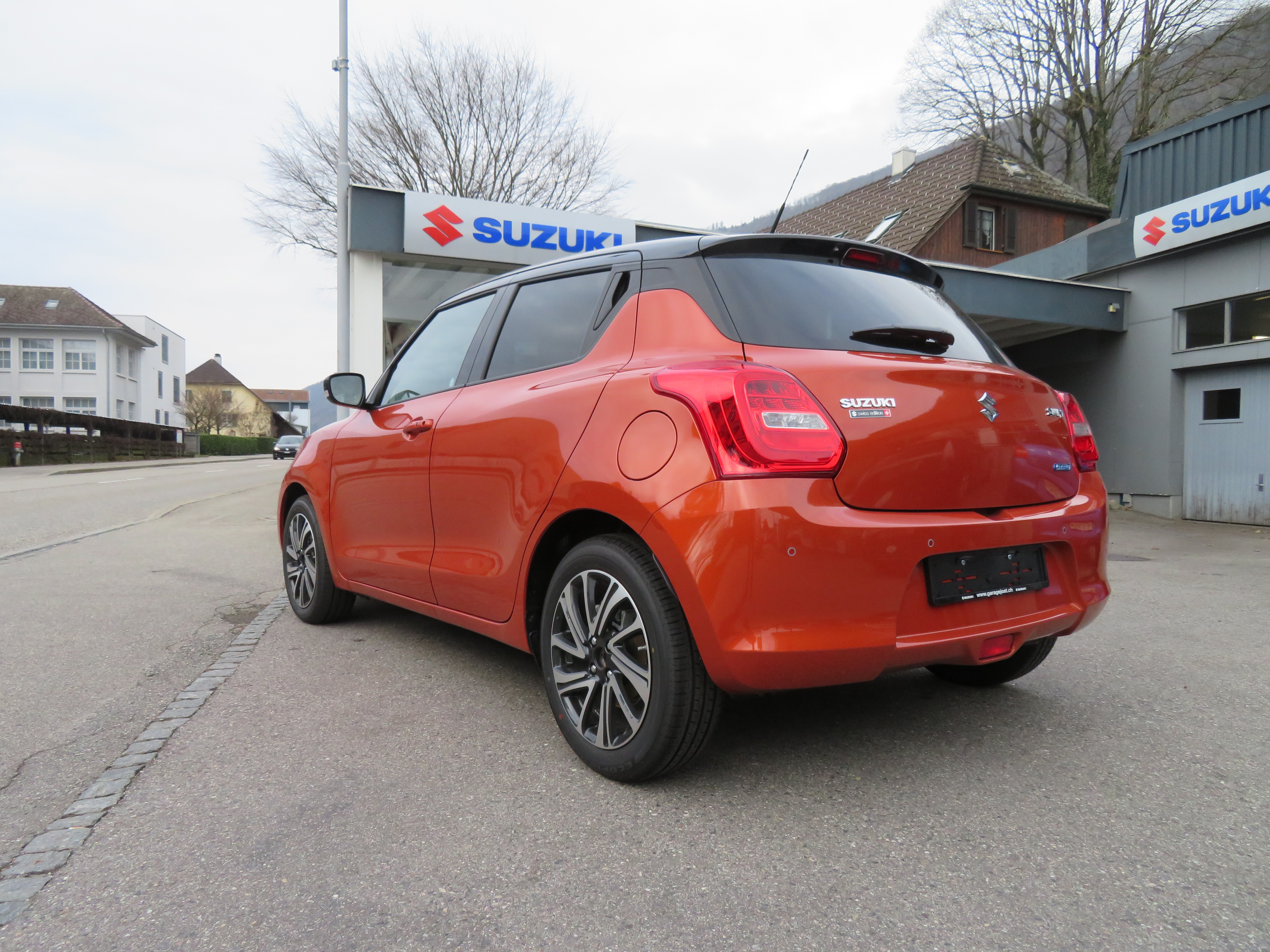 SUZUKI Swift 1.2 Compact Top 4x4 Hybrid