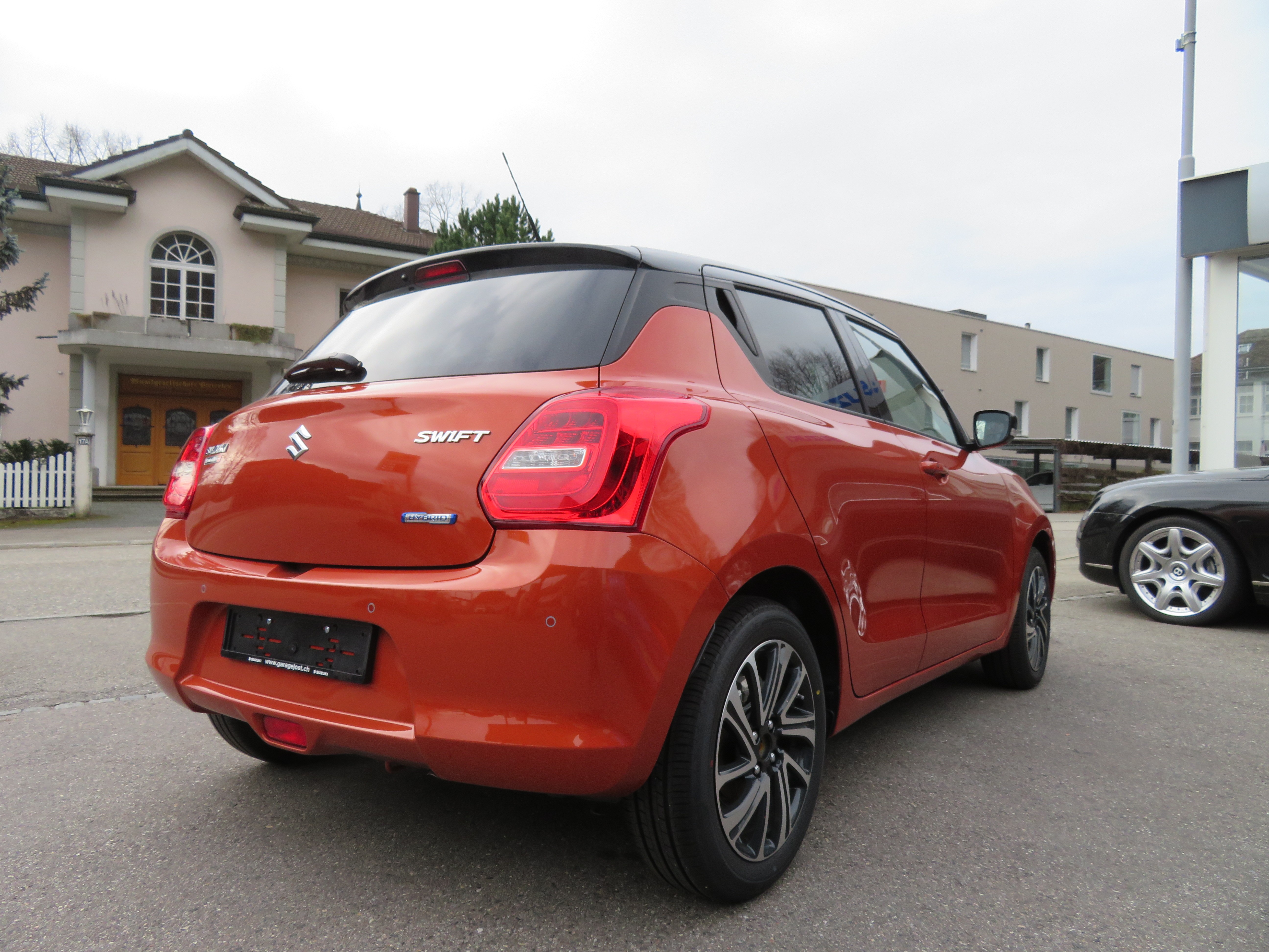 SUZUKI Swift 1.2 Compact Top 4x4 Hybrid