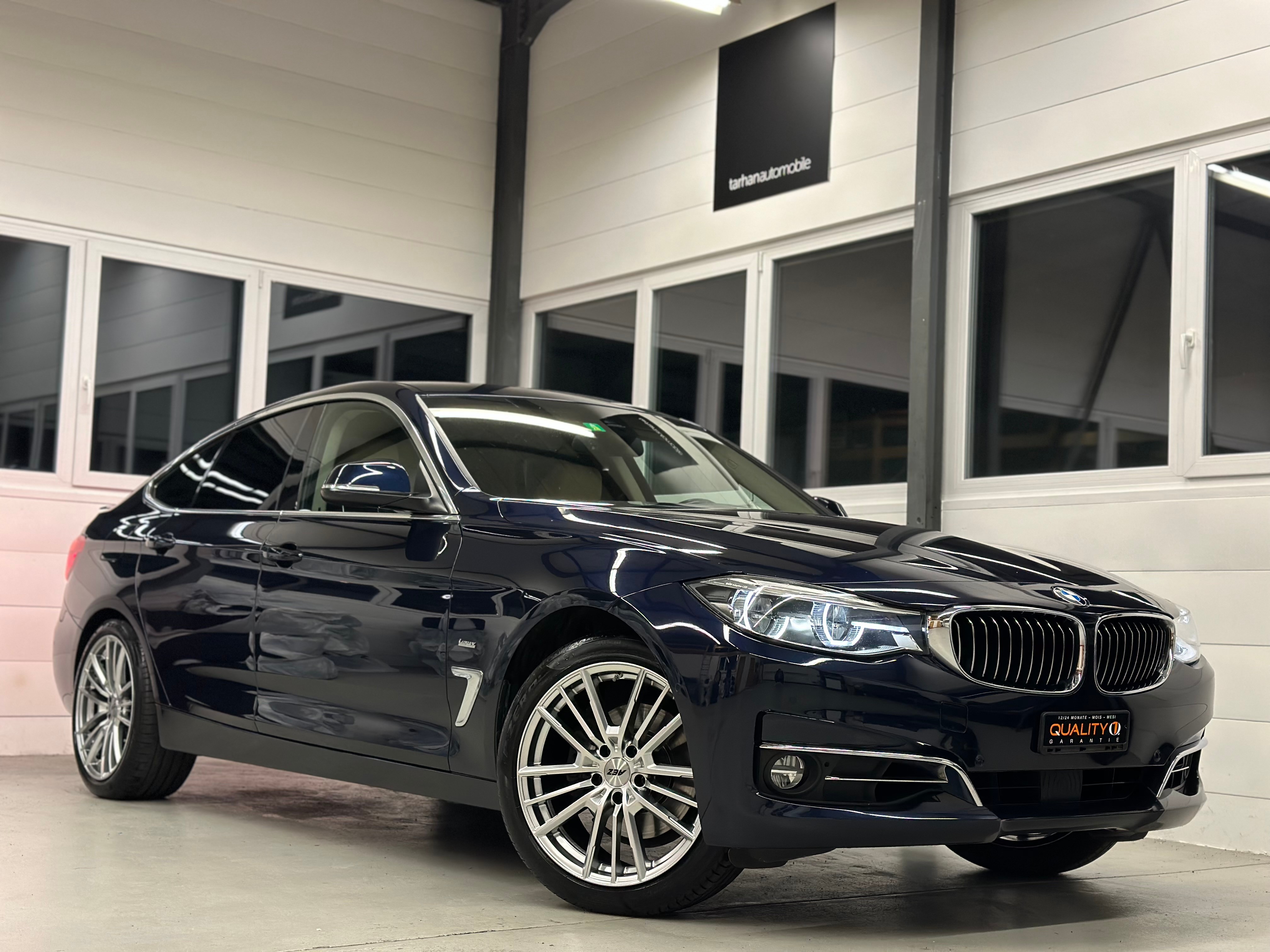 BMW 330i GT xDrive Luxury Line Steptronic