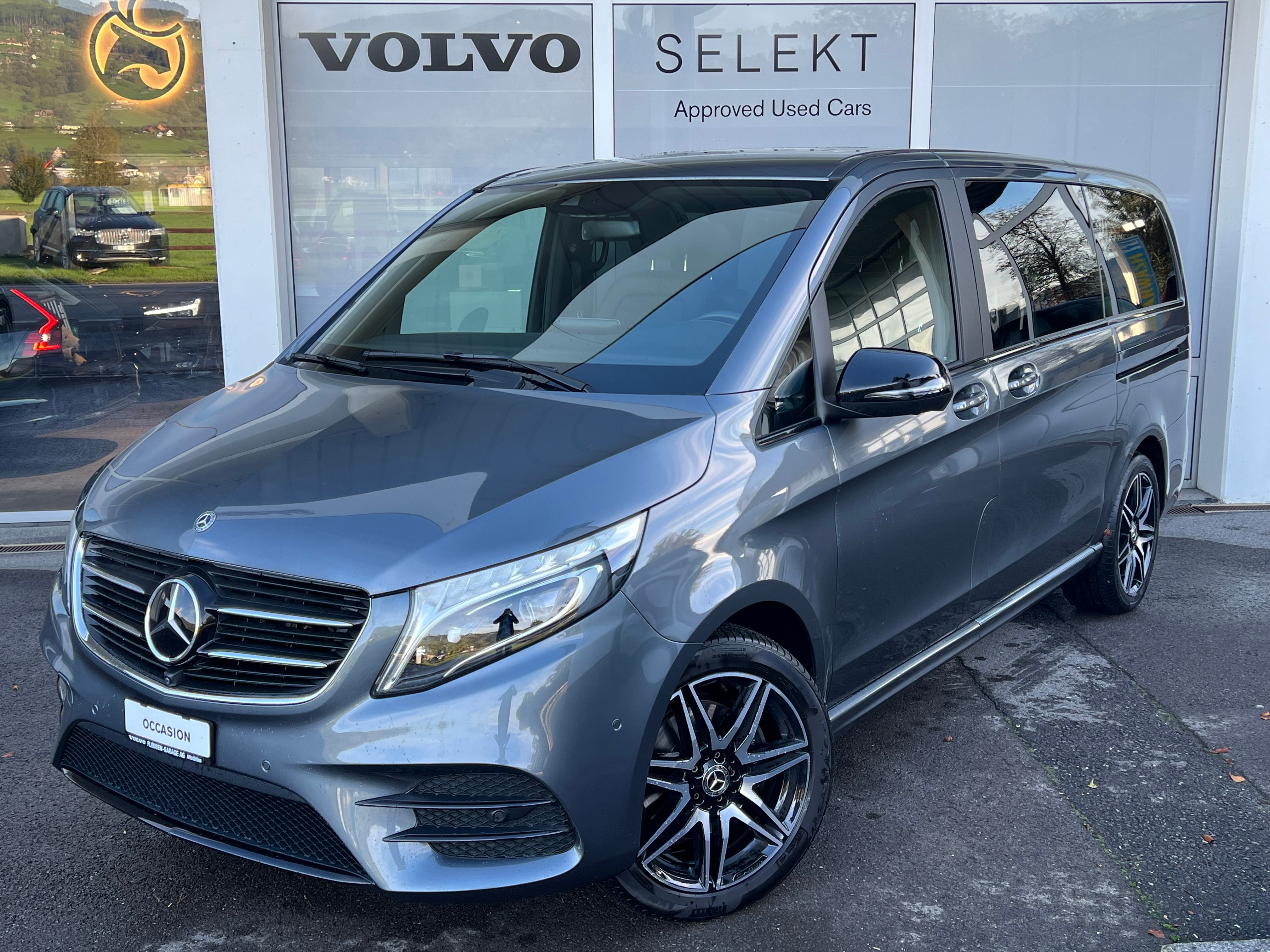 MERCEDES-BENZ V 250 d Swiss Ed. L 4M