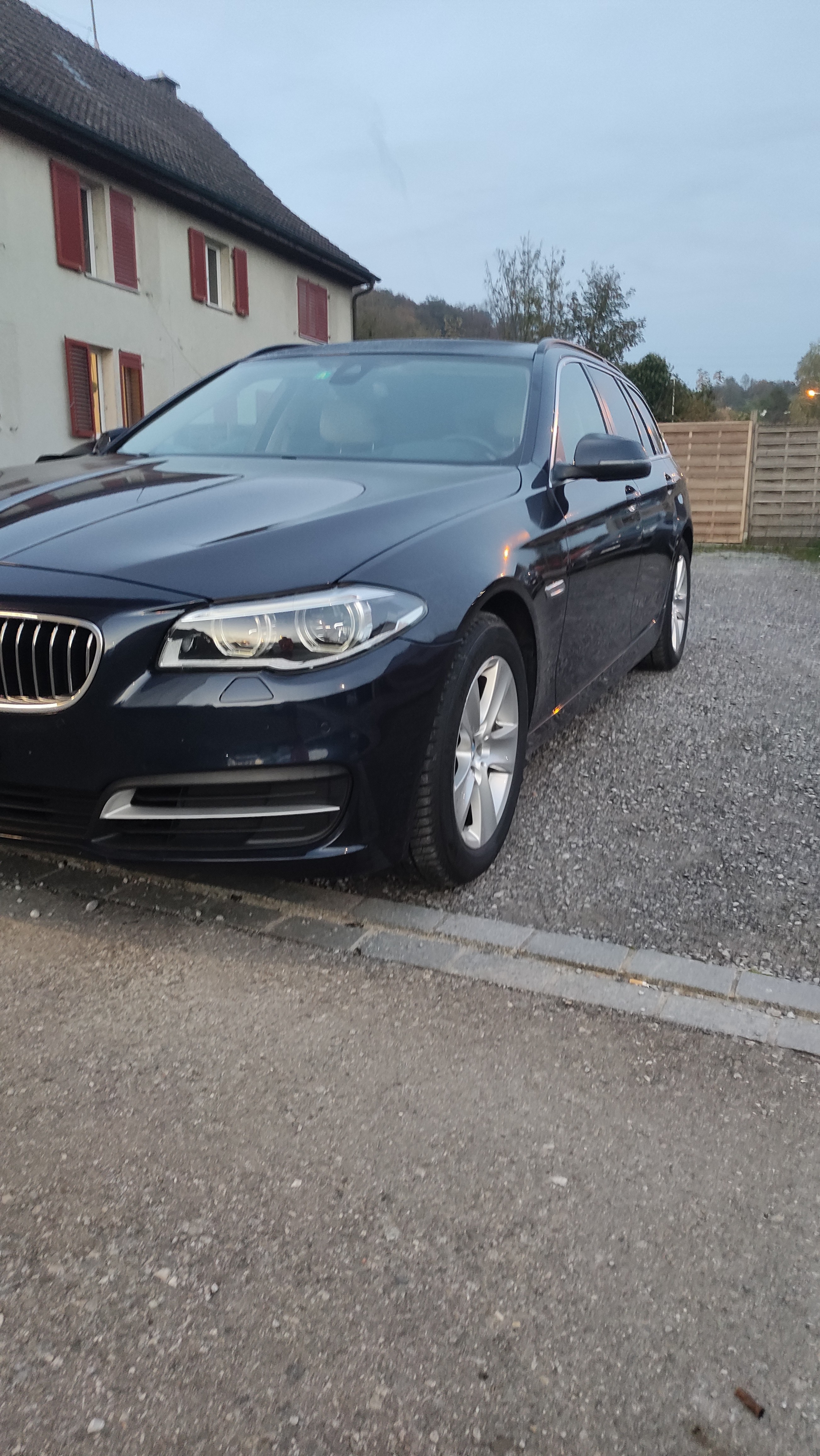 BMW 520d Touring Luxury Line Steptronic