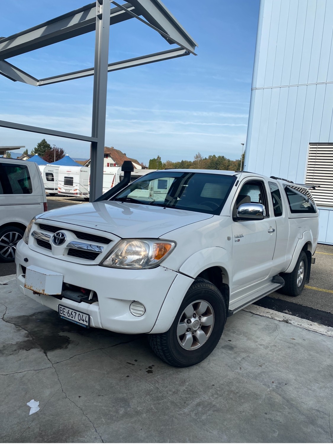 TOYOTA Hilux 4x4 ExtraCab LineaSol