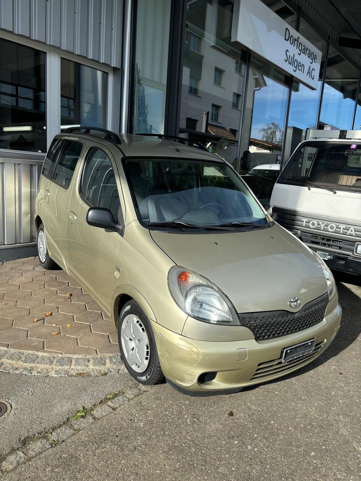 TOYOTA Yaris Verso 1.4 D-4D Linea Luna