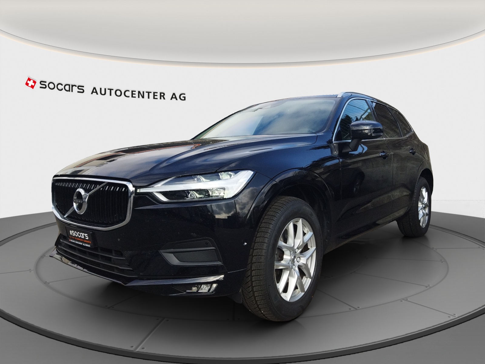 VOLVO XC60 B4 Diesel Mild Hybrid AWD Momentum Geartronic // Panorama // Head-Up Display // Parkkamera mit 360°