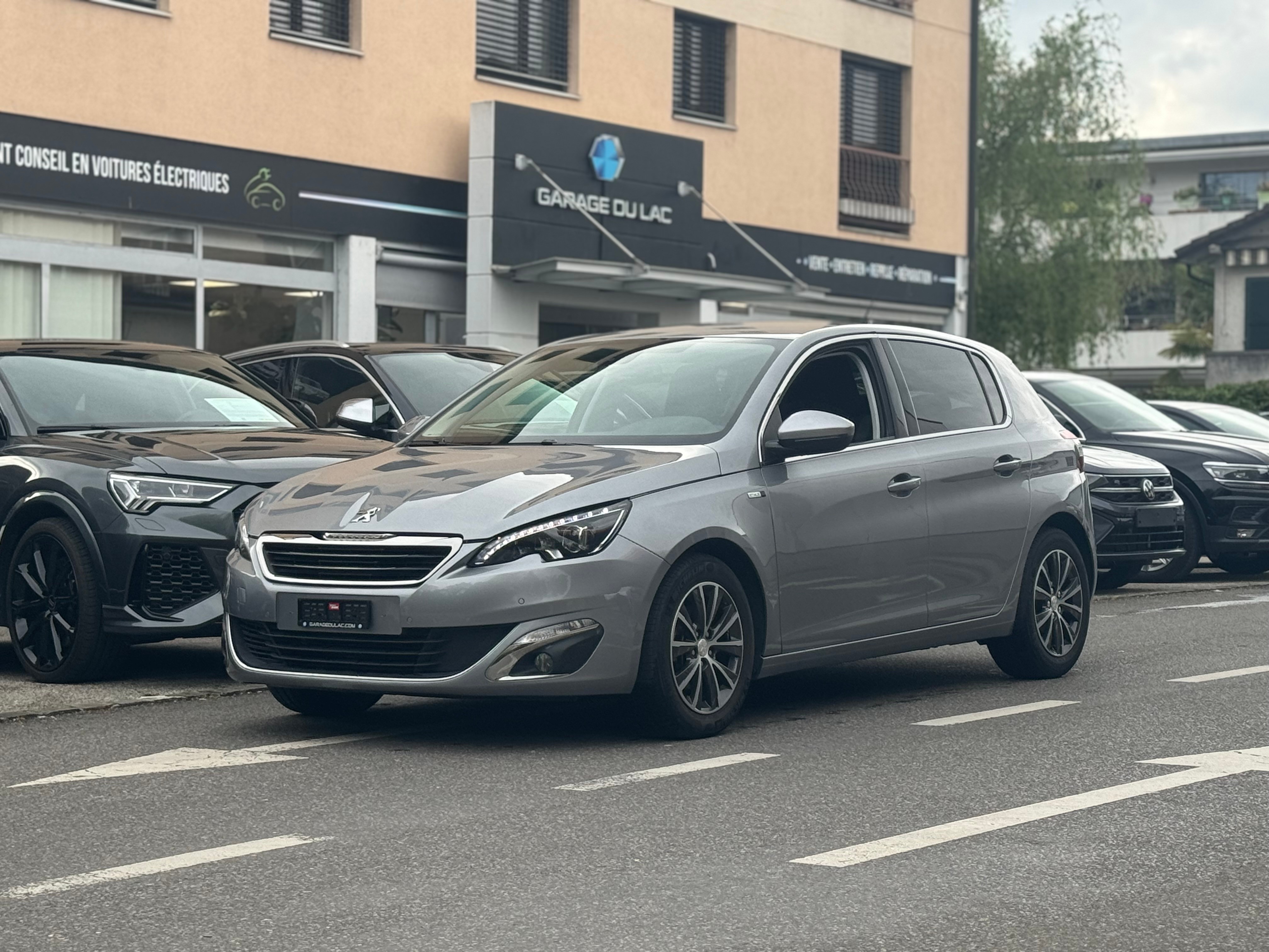 PEUGEOT 308 1.2 THP Style