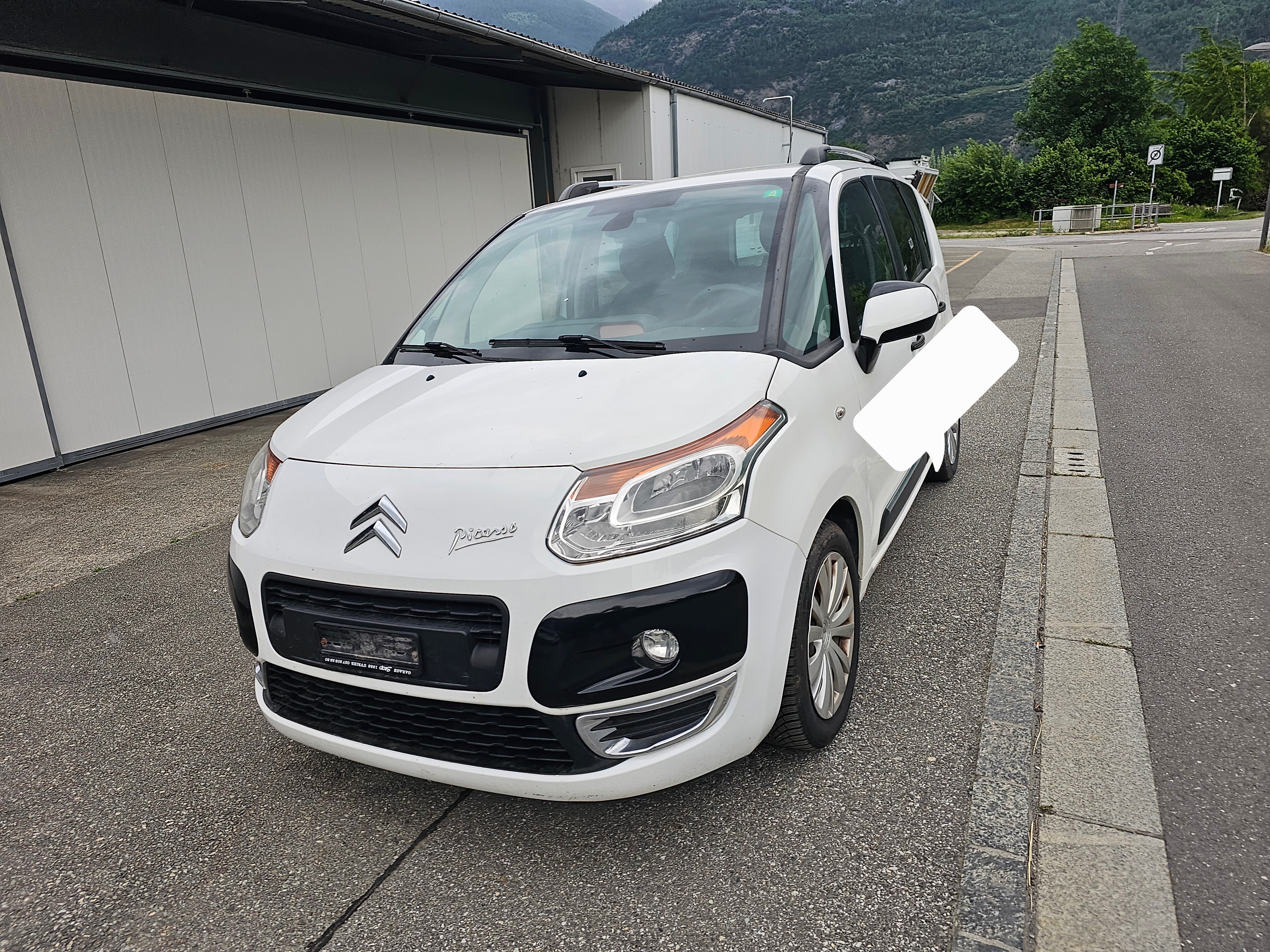 CITROEN C3 Picasso 1.6i 16V Swiss Style