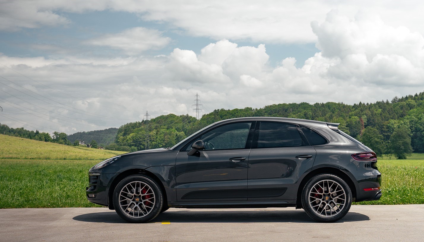 PORSCHE Macan GTS PDK