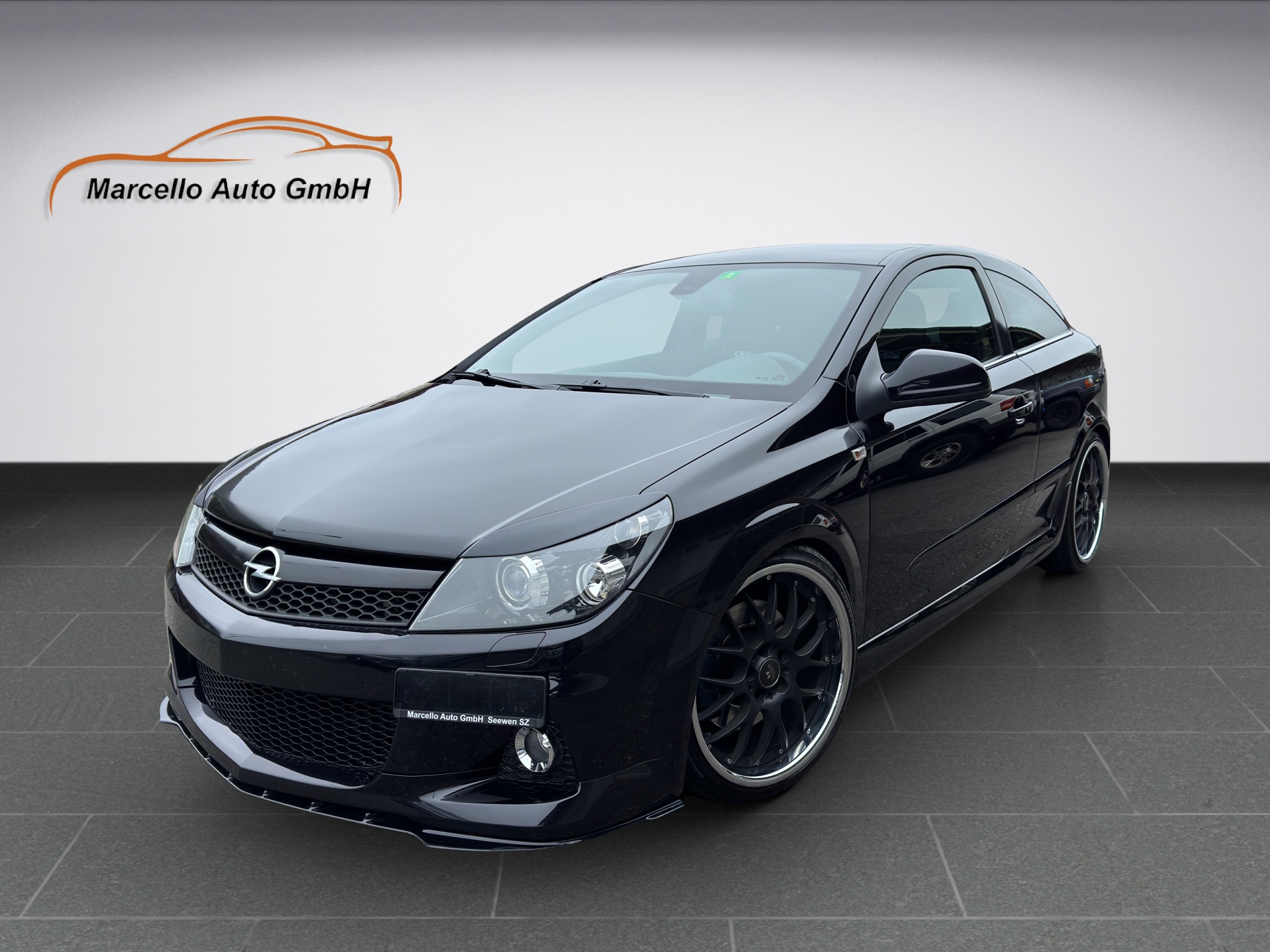 OPEL Astra GTC 2.0i 16V Turbo OPC