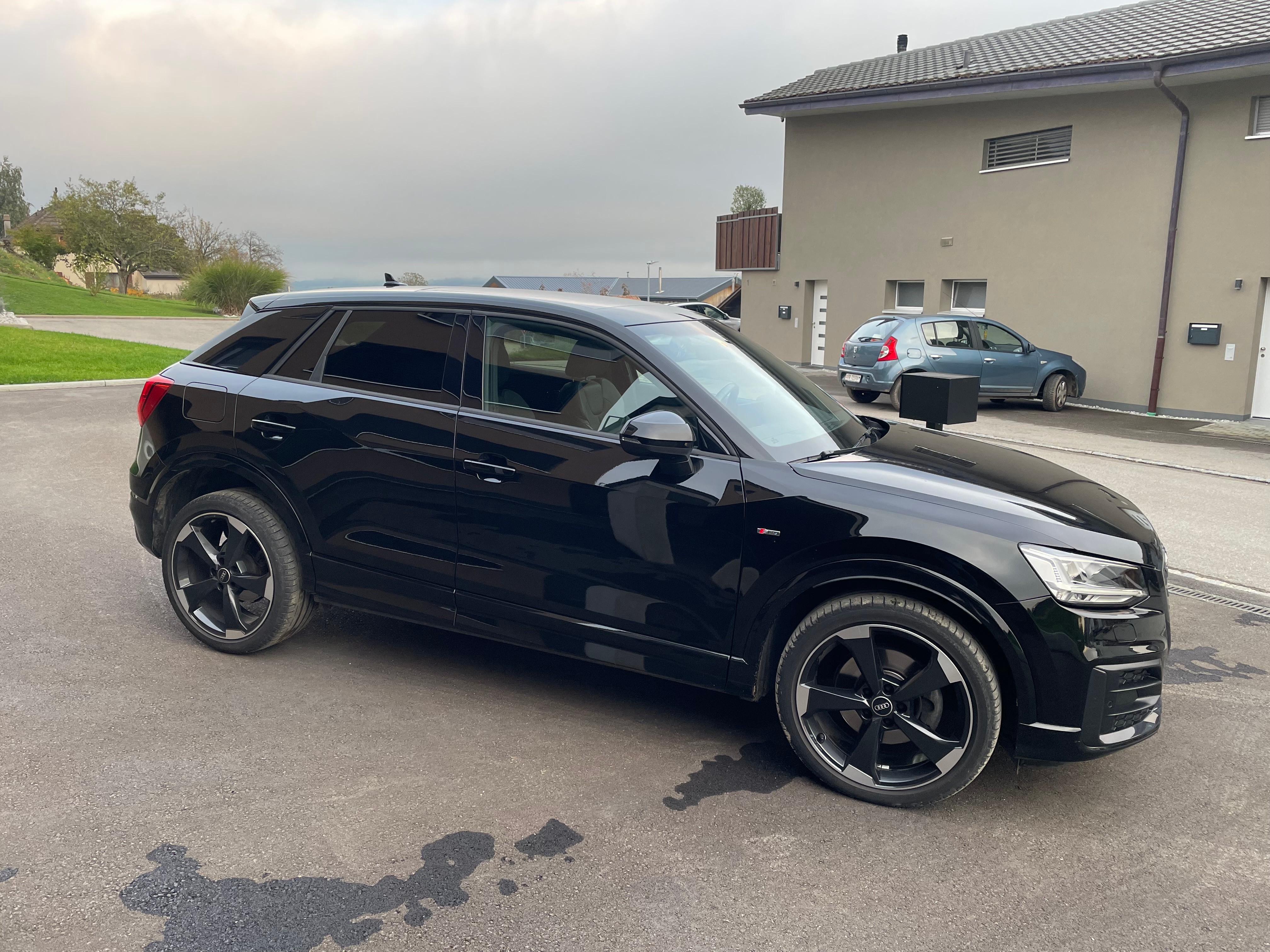 AUDI Q2