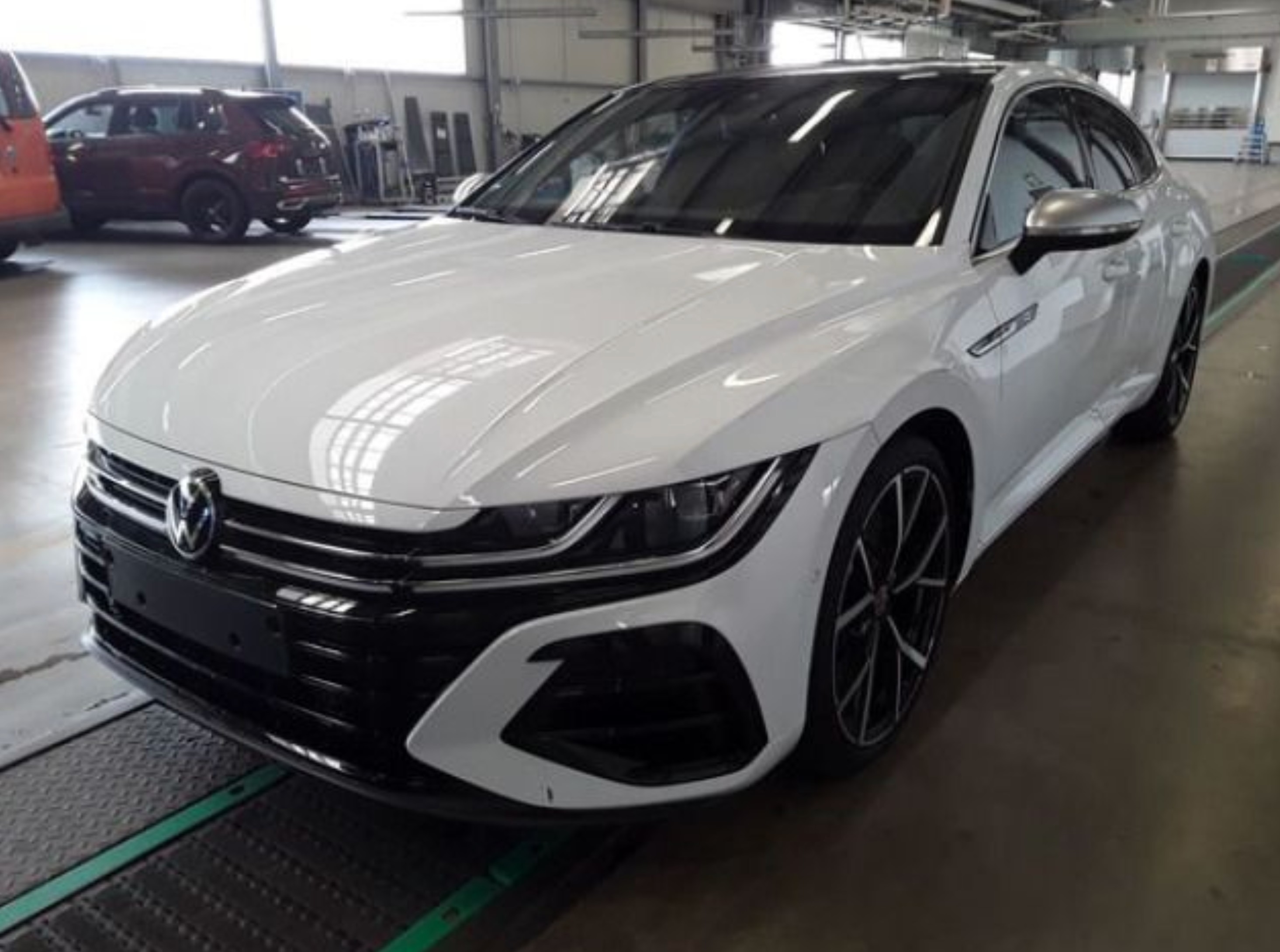 VW ARTEON 2.0 TSI R 4MOTION DSG*VOLLAUSSTATTUNG*