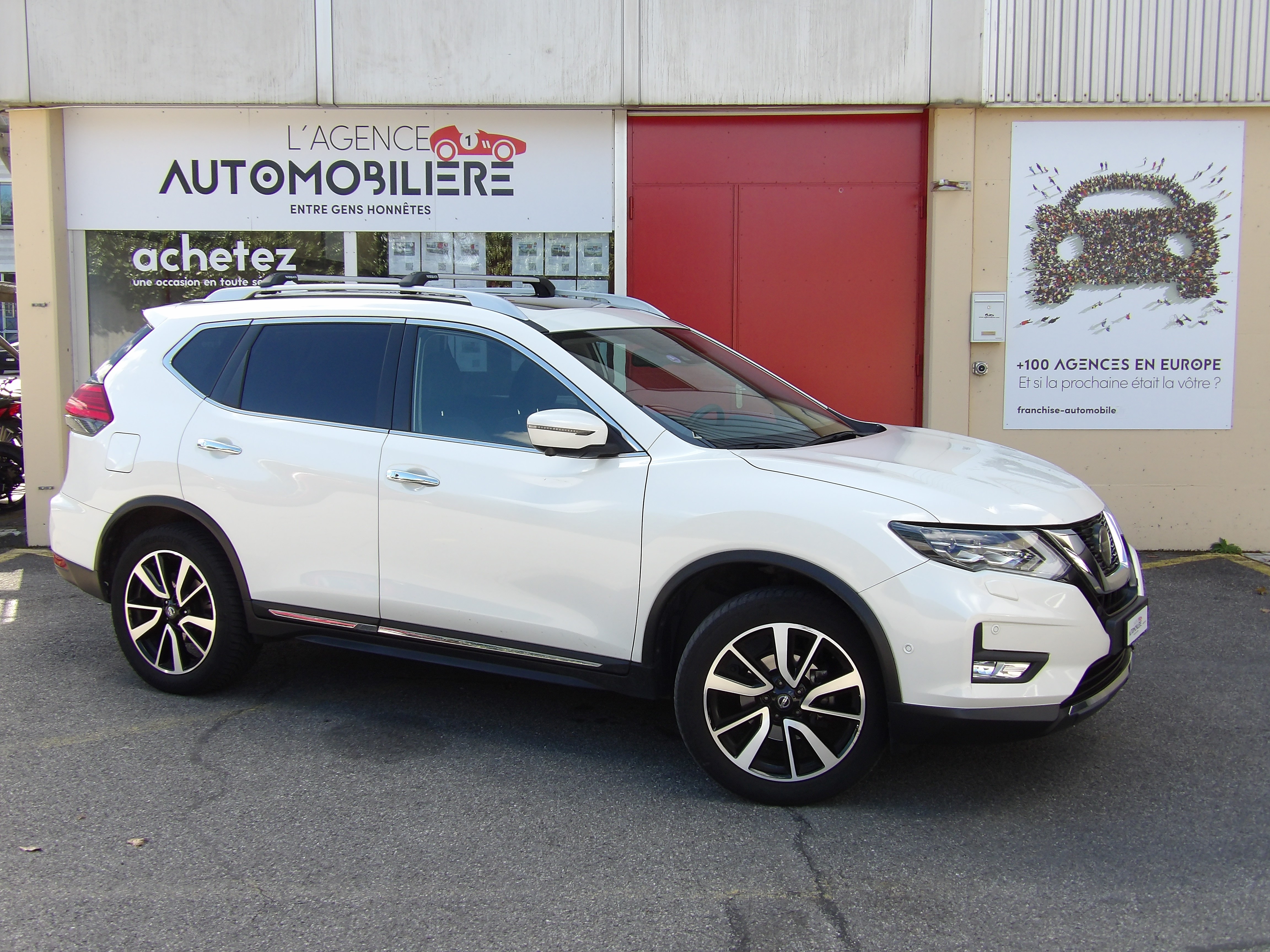 NISSAN X-Trail 1.3 DIG-T Tekna DCT