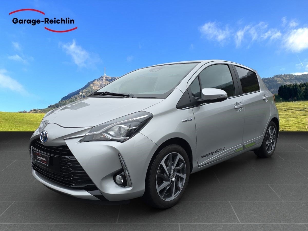 TOYOTA Yaris 1.5 VVT-i HSD Premium