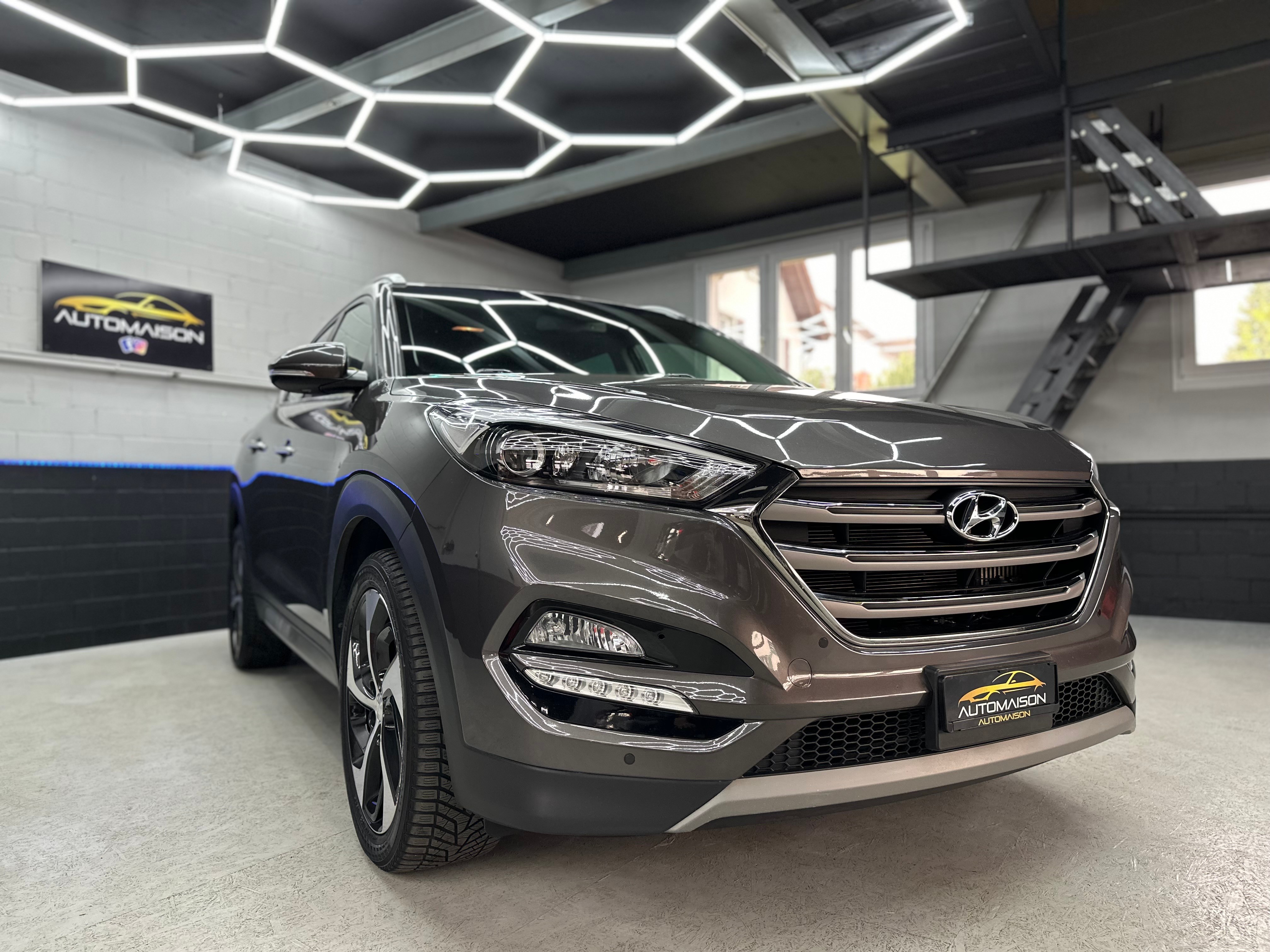 HYUNDAI Tucson 2.0 CRDI exxtra Plus 4WD Automatic