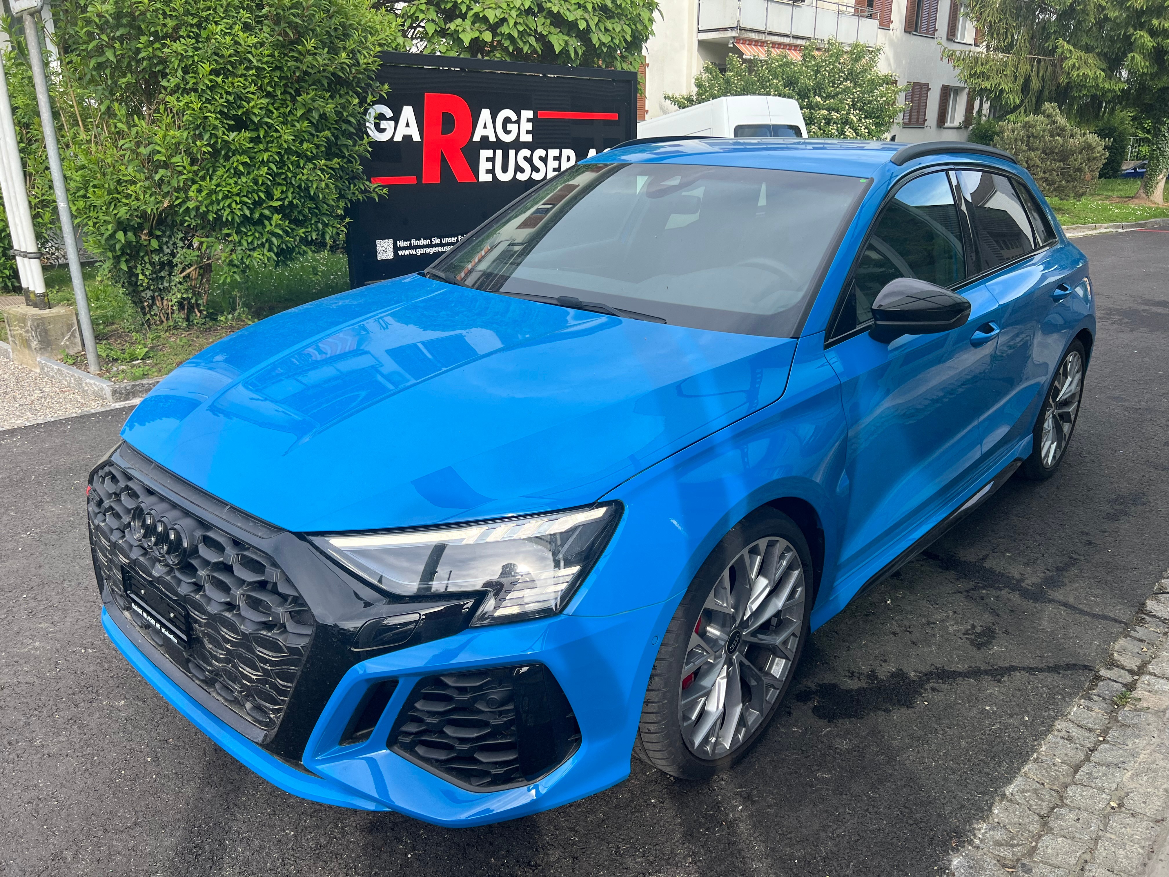 AUDI RS3 SPORTBACK 2.5 TSI QUATTRO ***BLACK STYLE & TURBOBLAU***