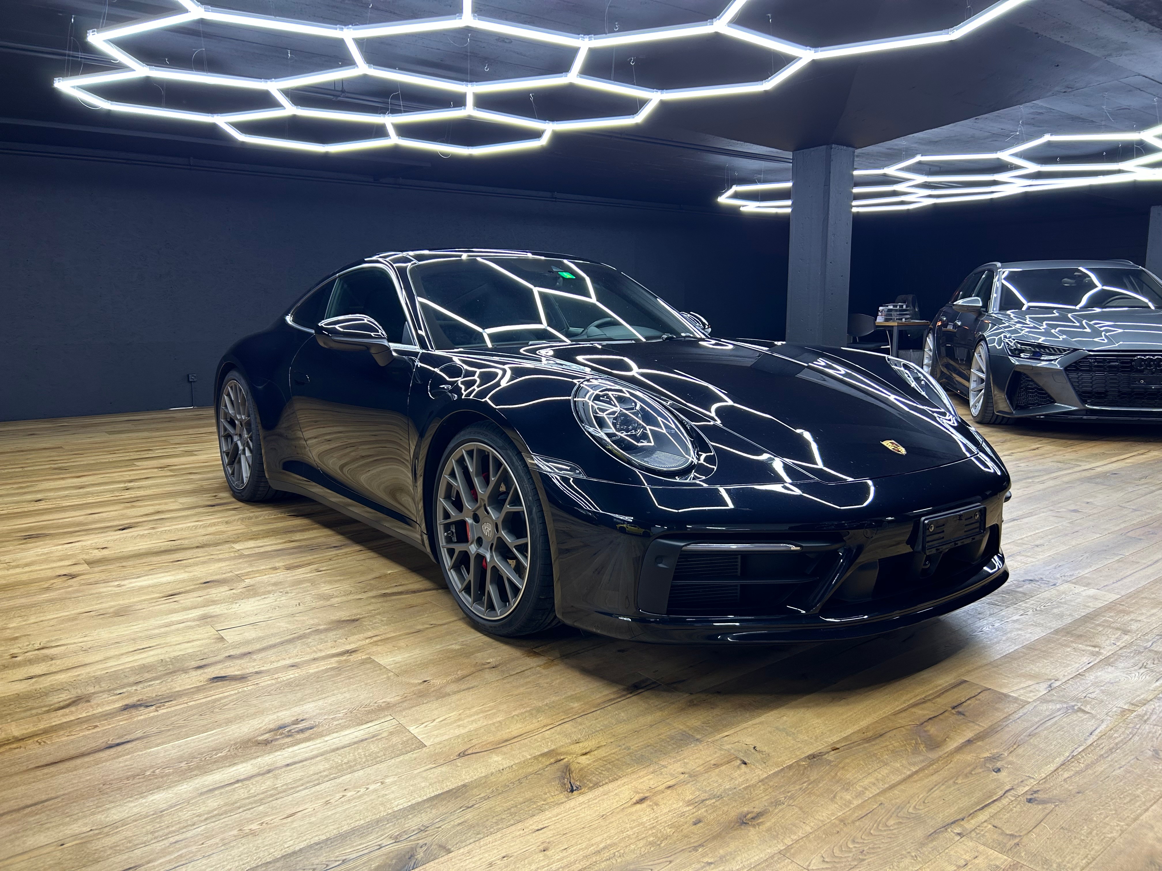 PORSCHE 911 Carrera 4S PDK