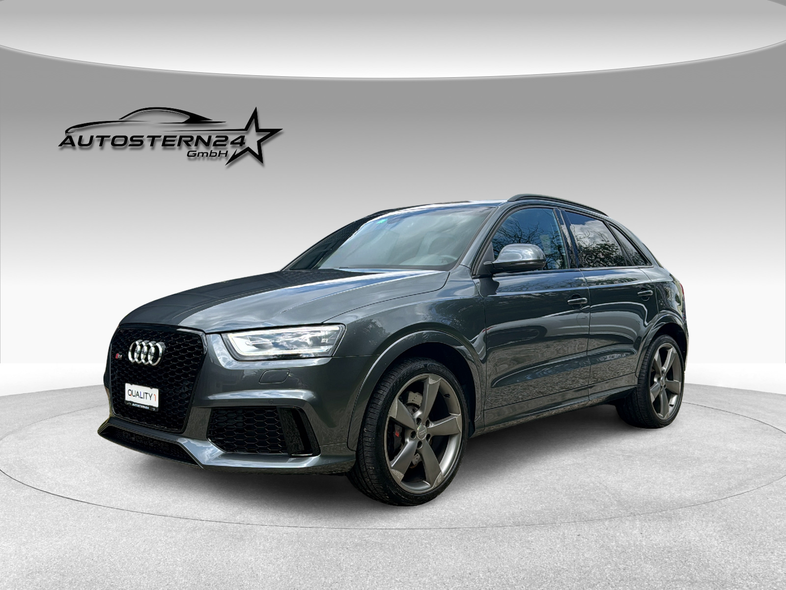 AUDI RS Q3 2.5 TFSI quattro S-tronic