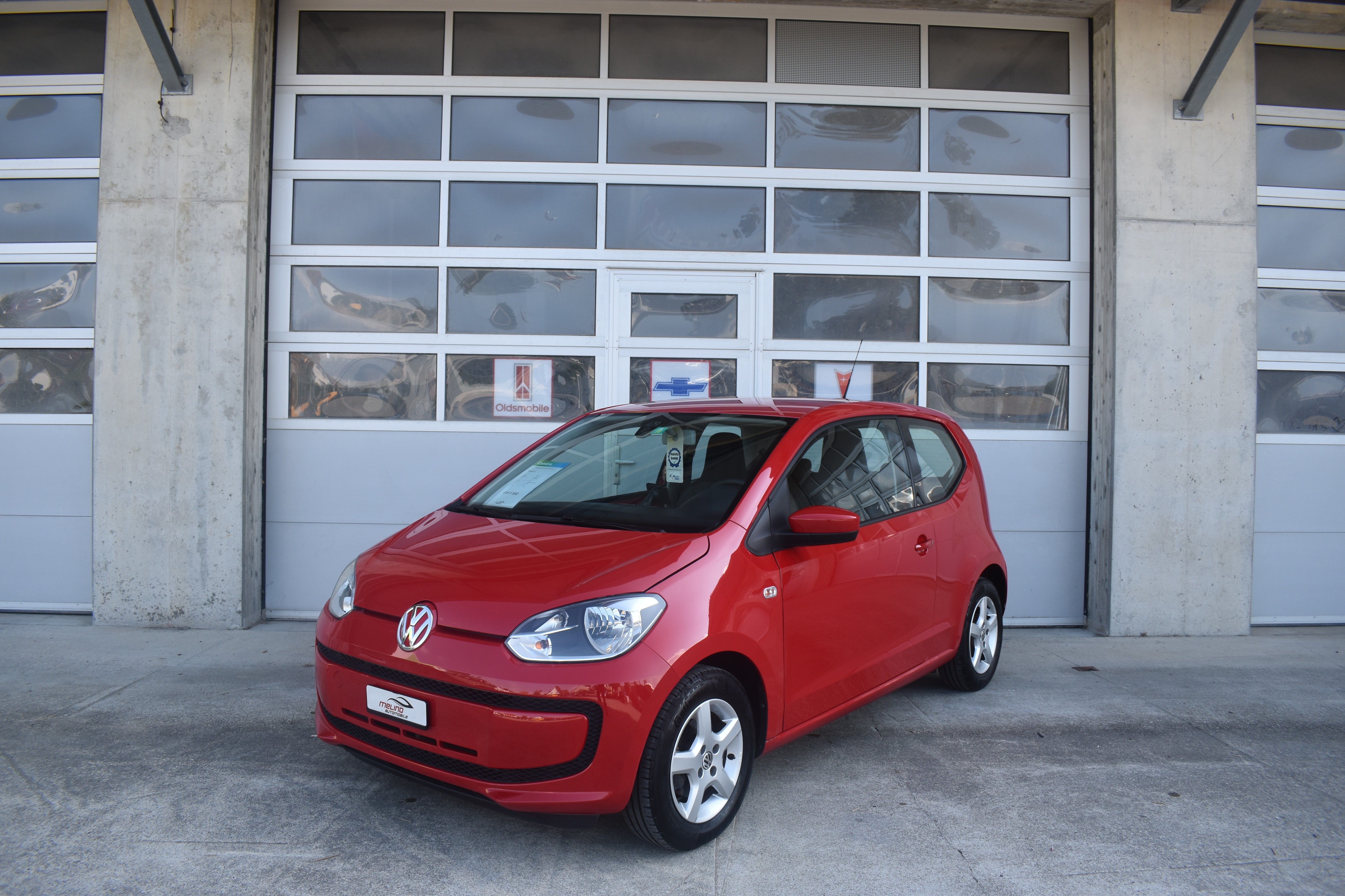 VW Up 1.0 white up