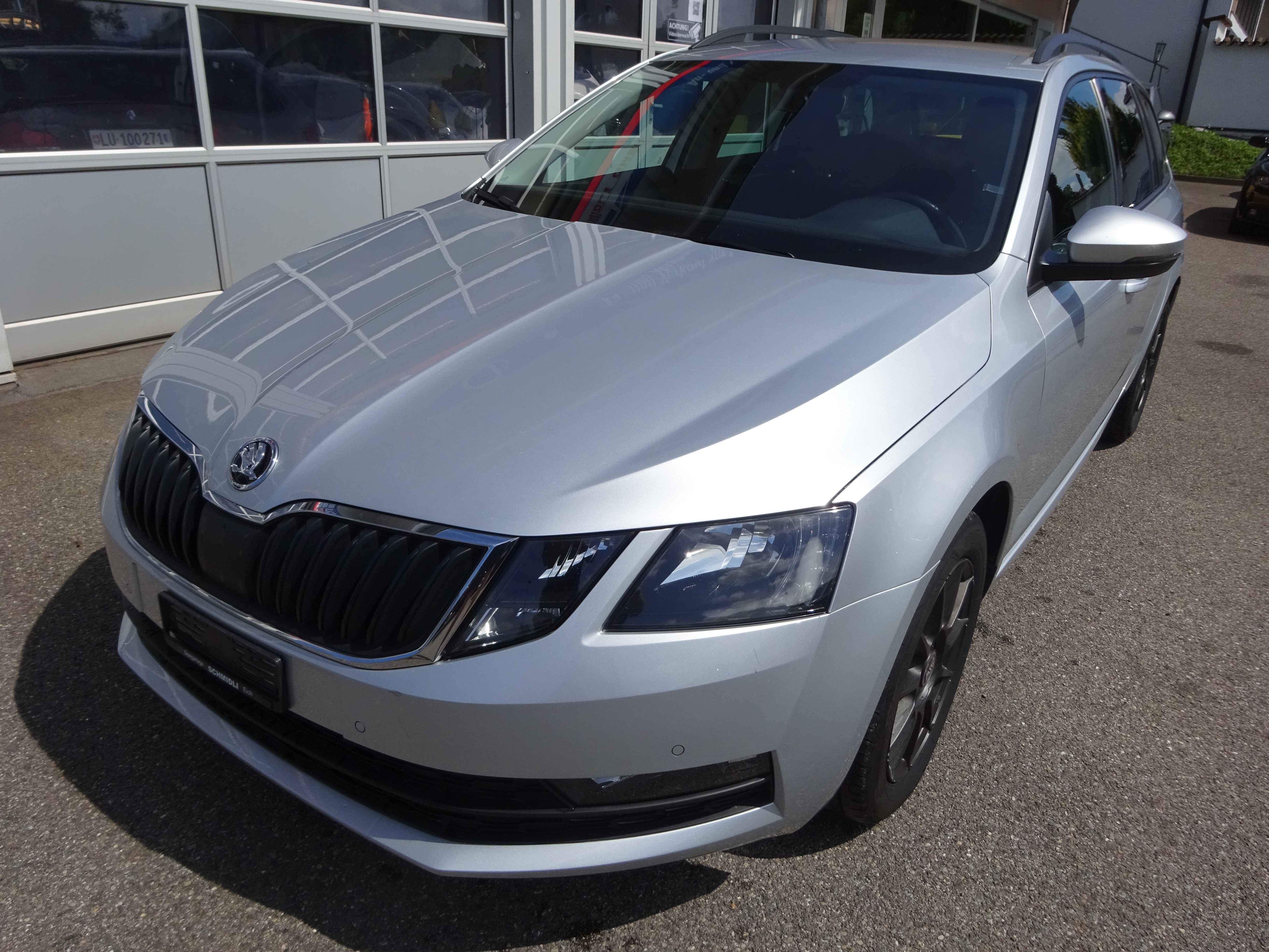 SKODA Octavia Combi 2.0 TDI Ambition 4x4 DSG