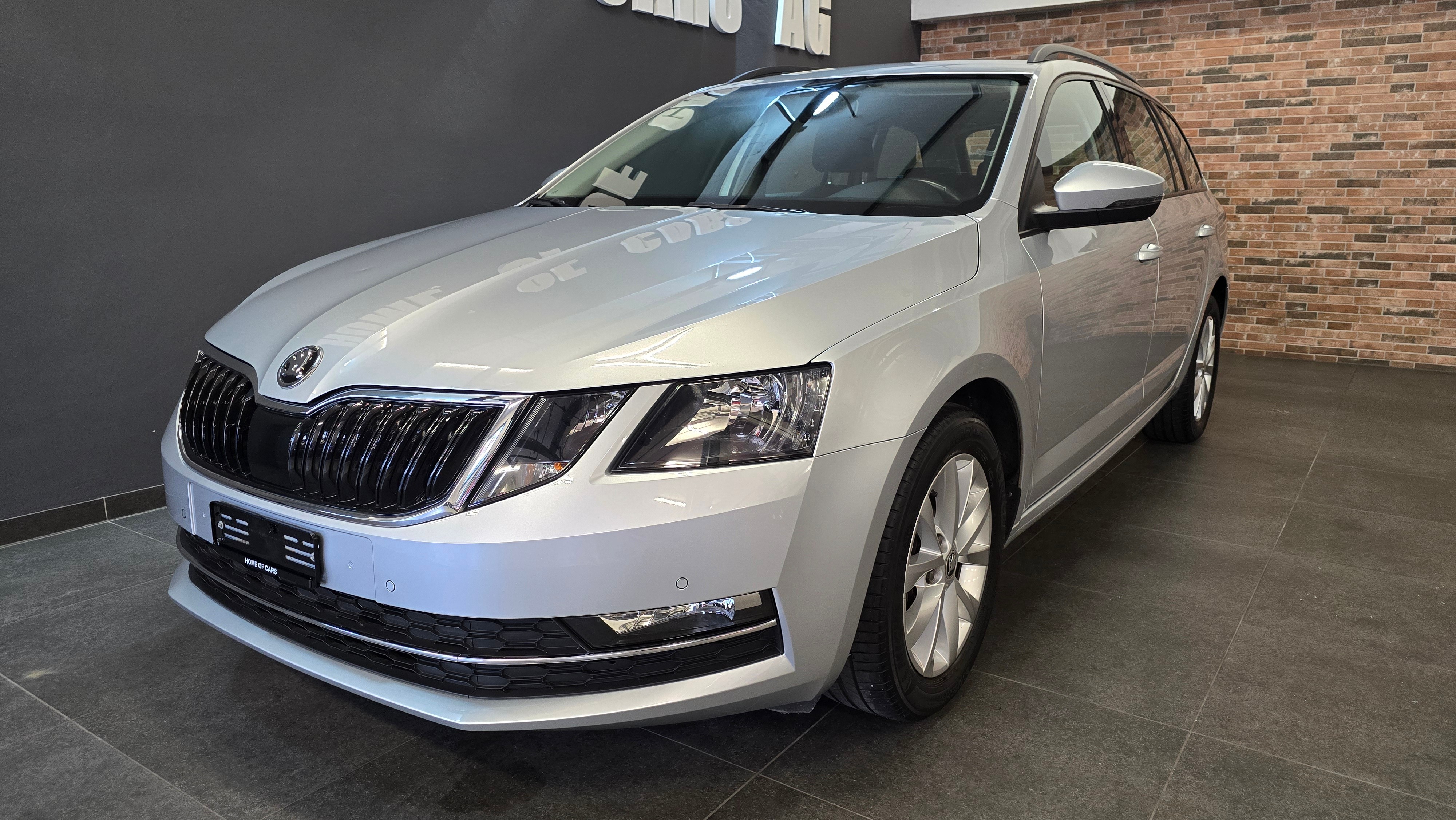 SKODA Octavia Combi 1.4 TSI Style DSG