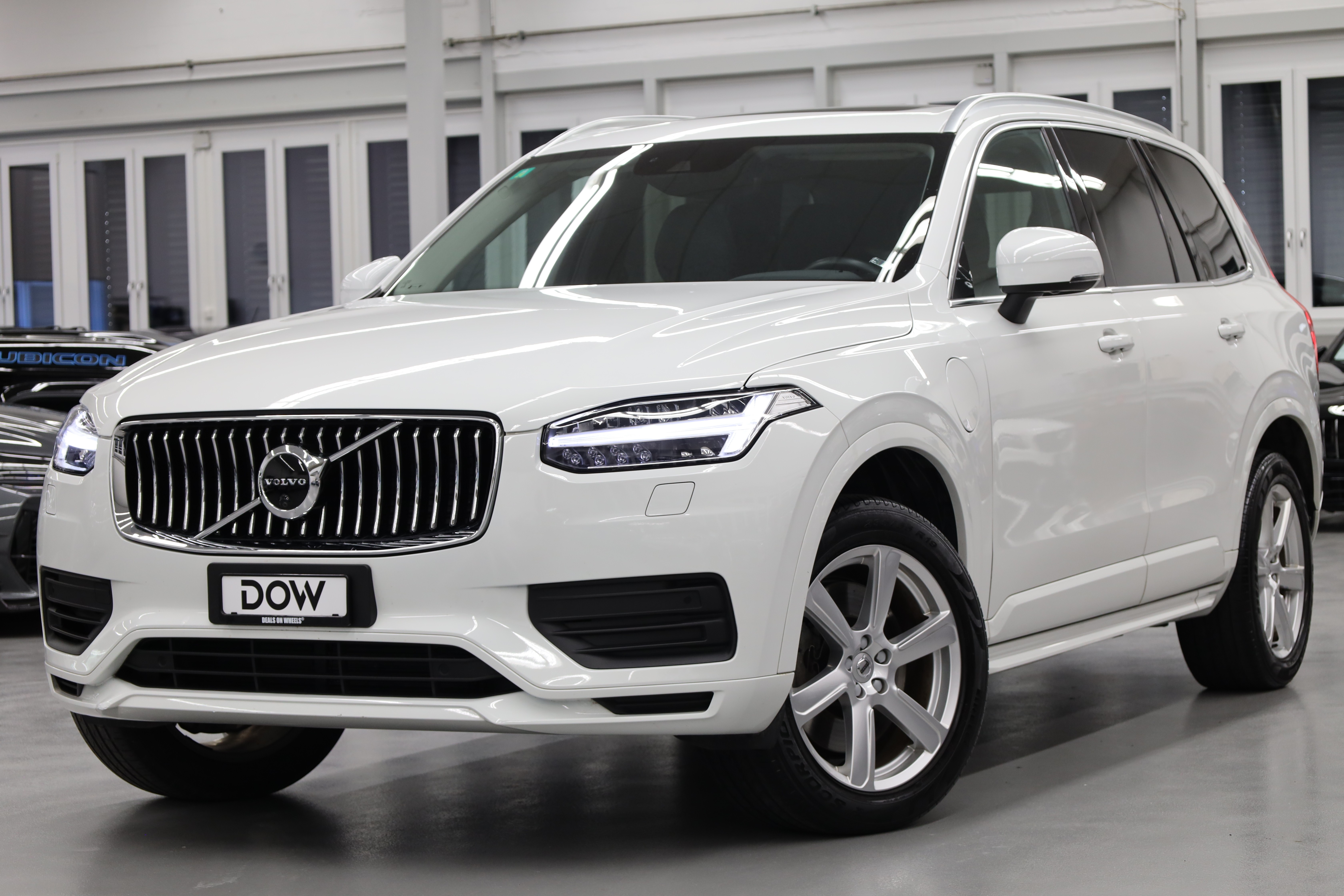 VOLVO XC90 T8 AWD Momentum Geartronic