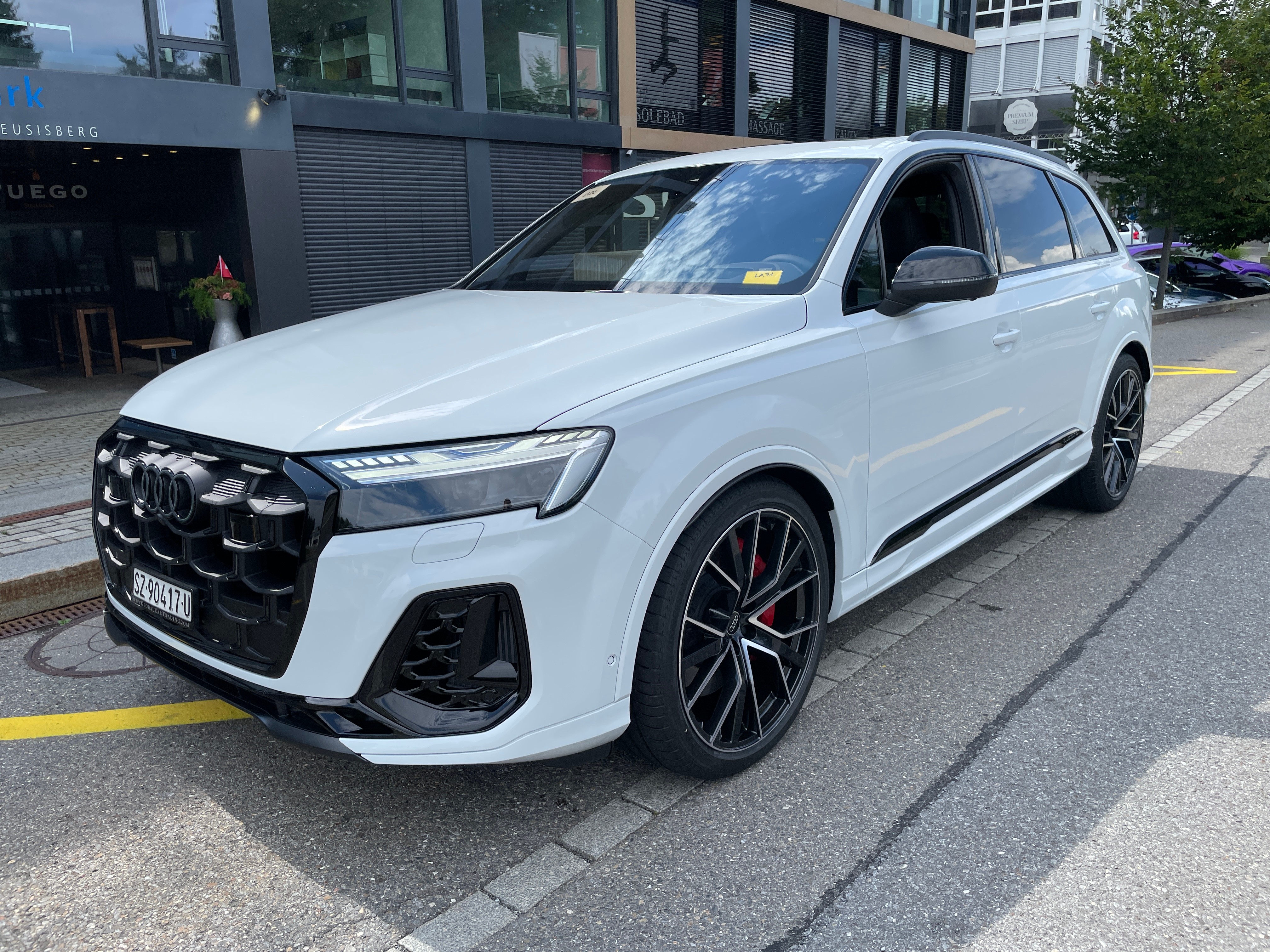 AUDI SQ7 TFSI quattro tiptronic