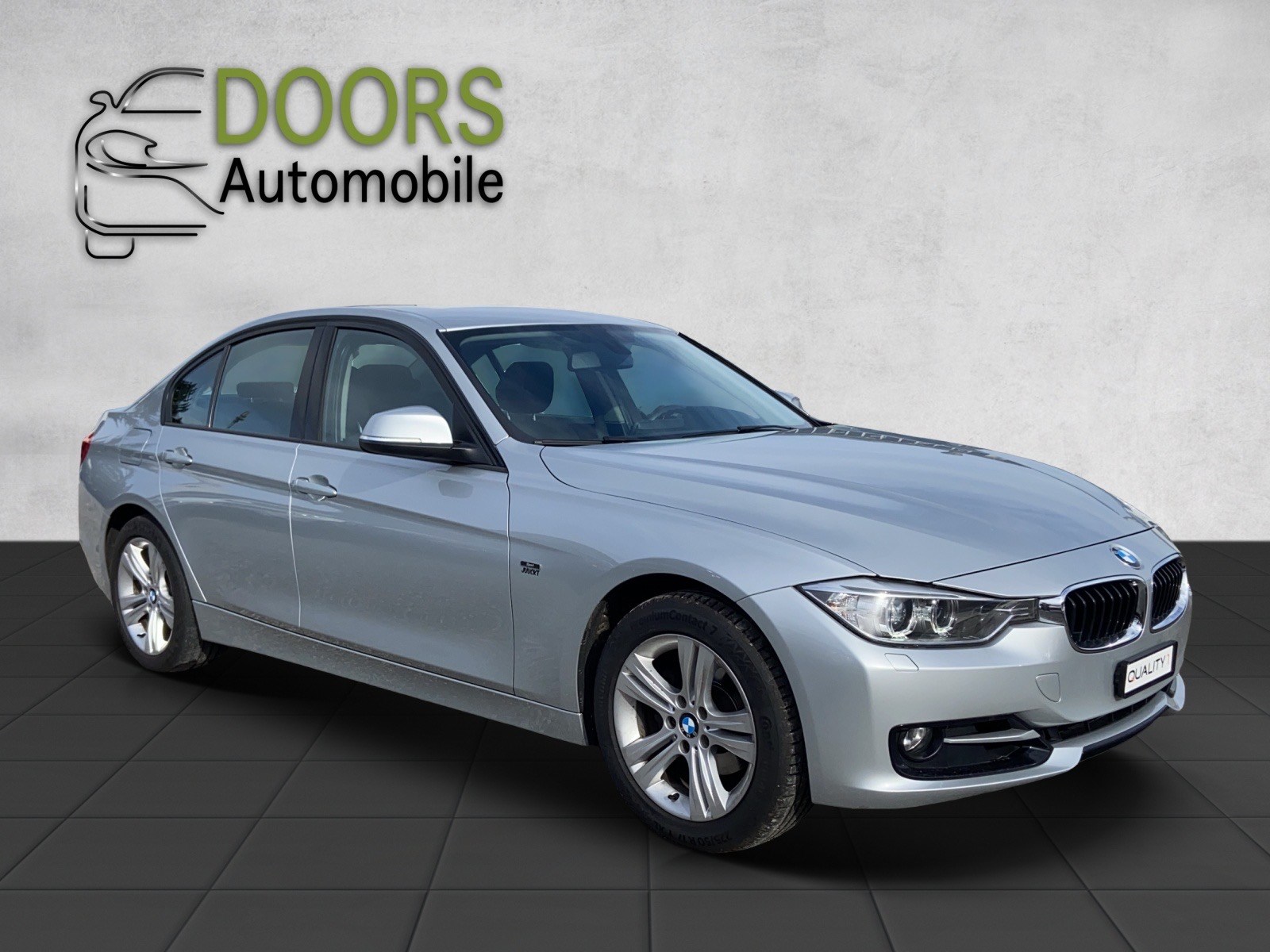 BMW 320i Sport Line