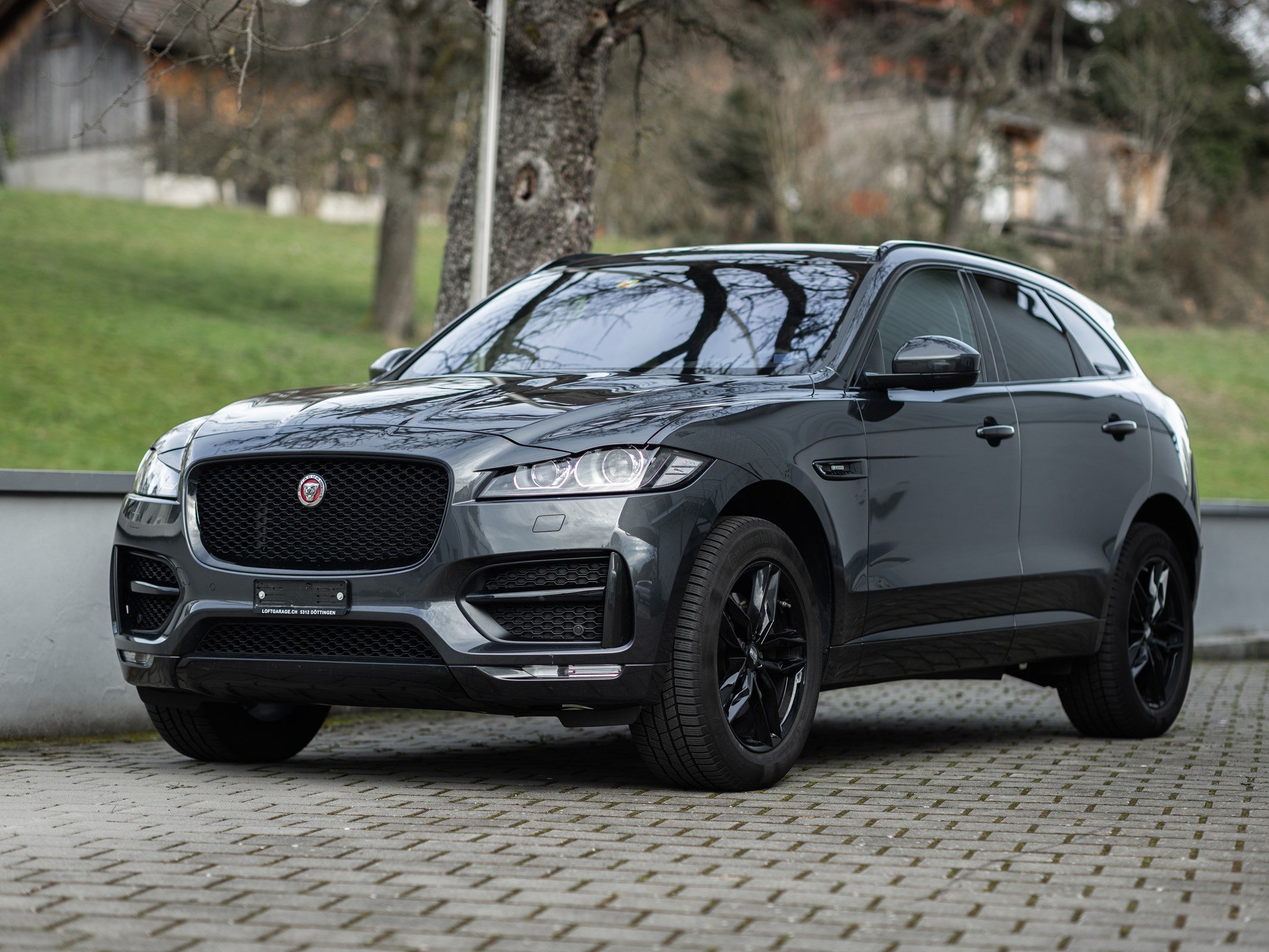 JAGUAR F-Pace 3.0 V6 R-Sport AWD Automatik